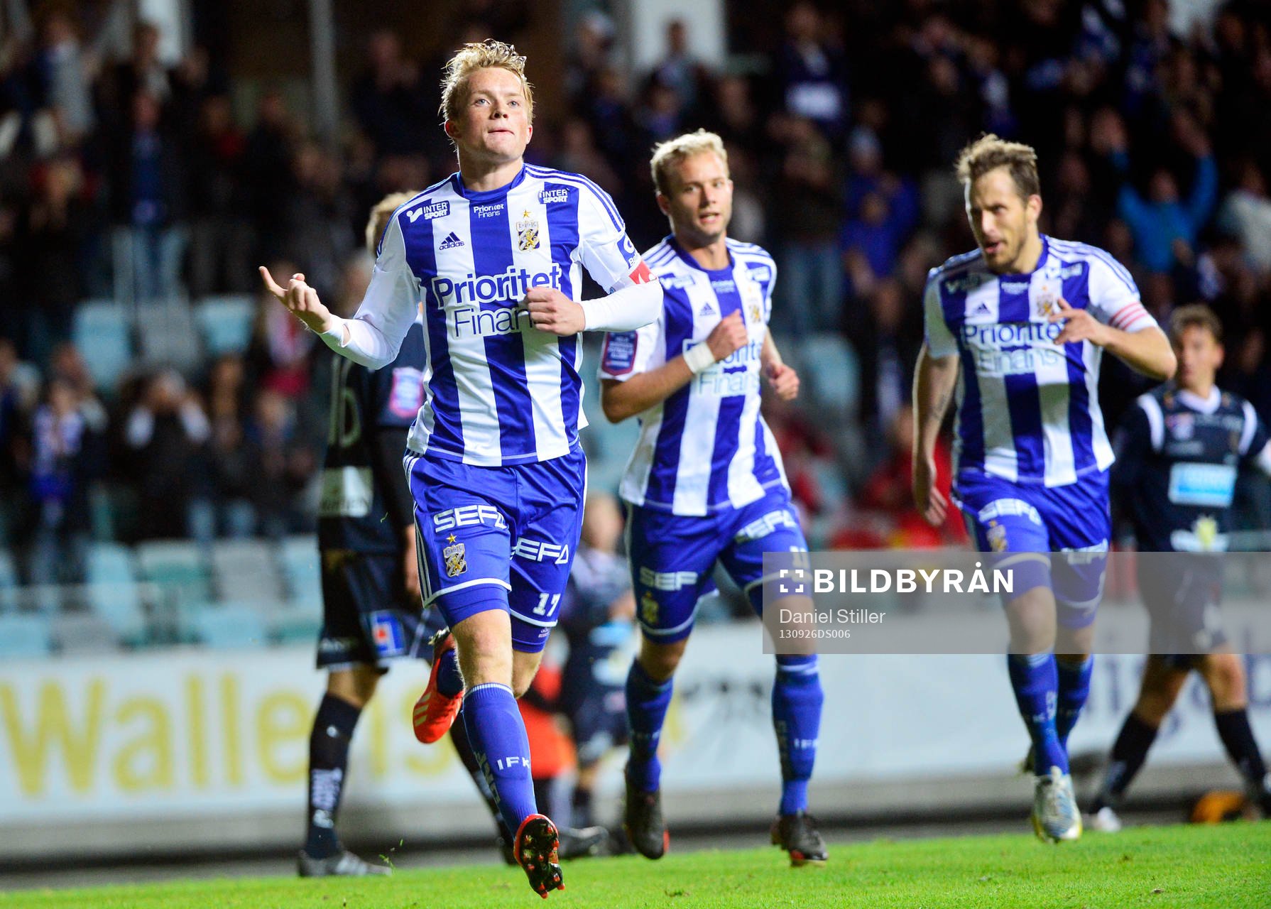 IFK Göteborgs Sam Larsson jublar