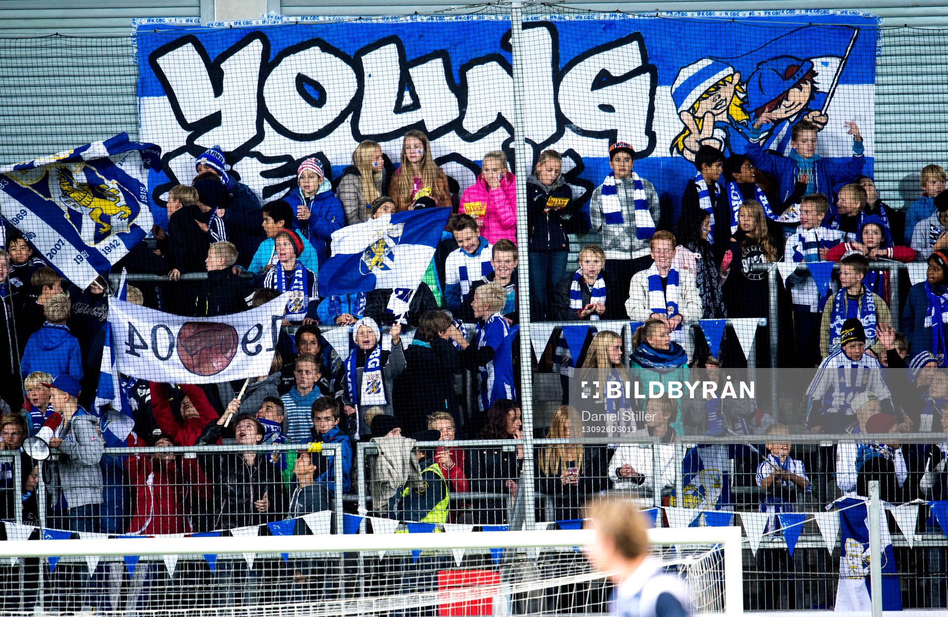 IFK Göteborgs sektion Young Fellows med unga supportrar