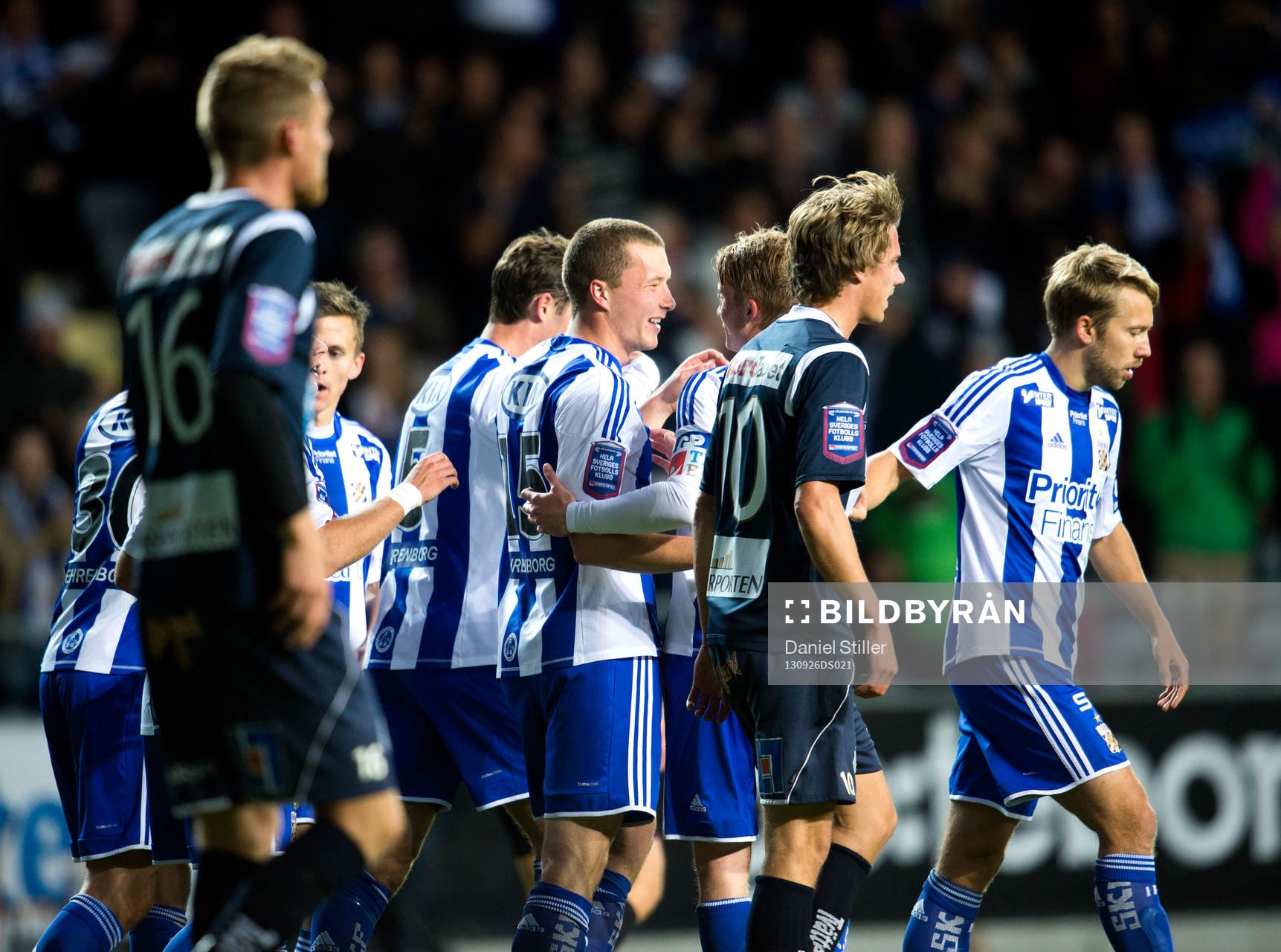 IFK Göteborgs Jakob Johansson gör 1-0 och jublar