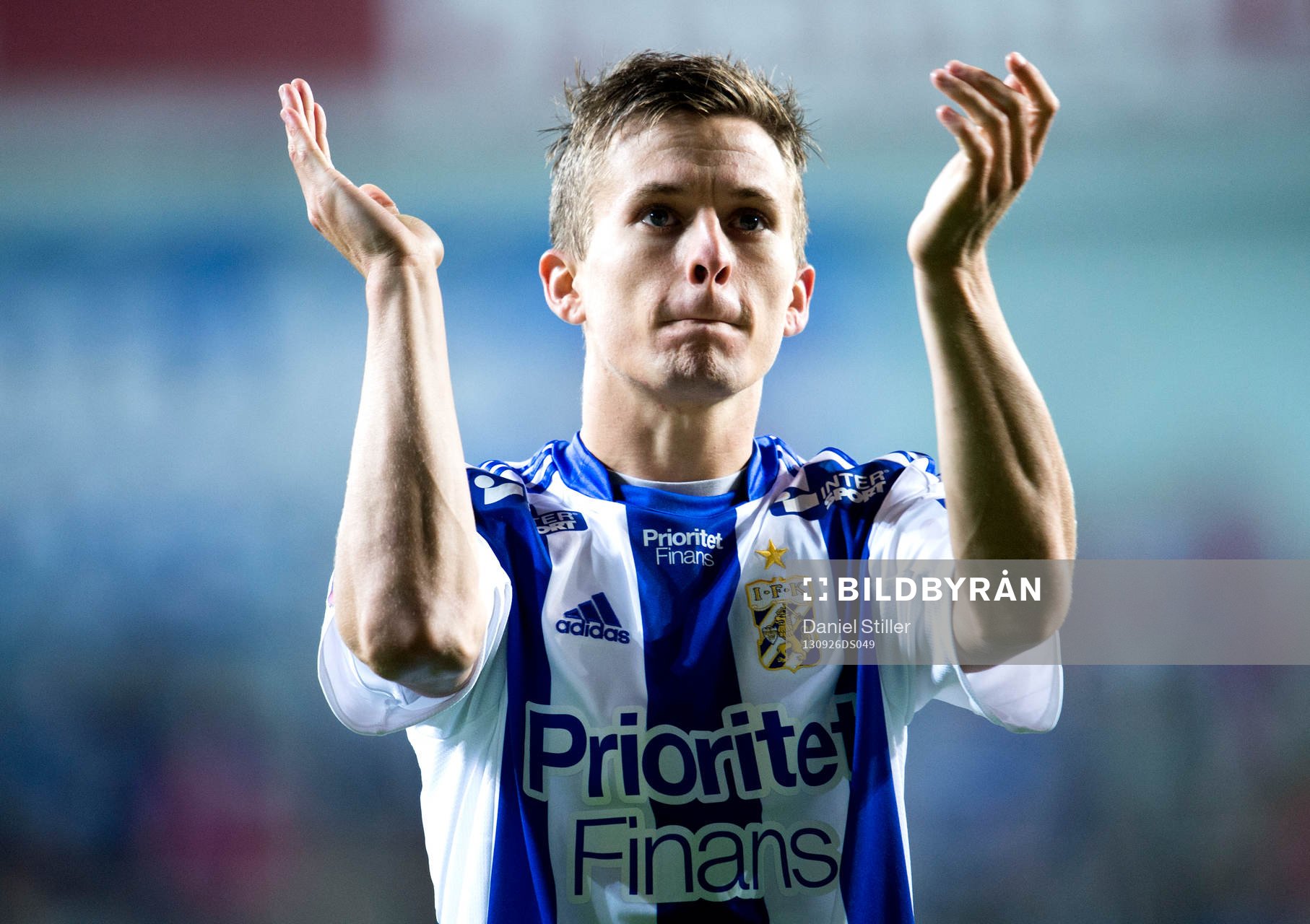 IFK Göteborgs Lasse Vibe tackar fansen