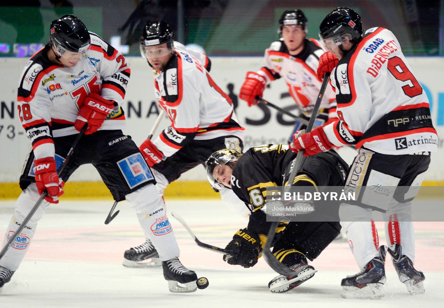 s Mattias Janmark-Nylén och Örebros Nick Plastino och