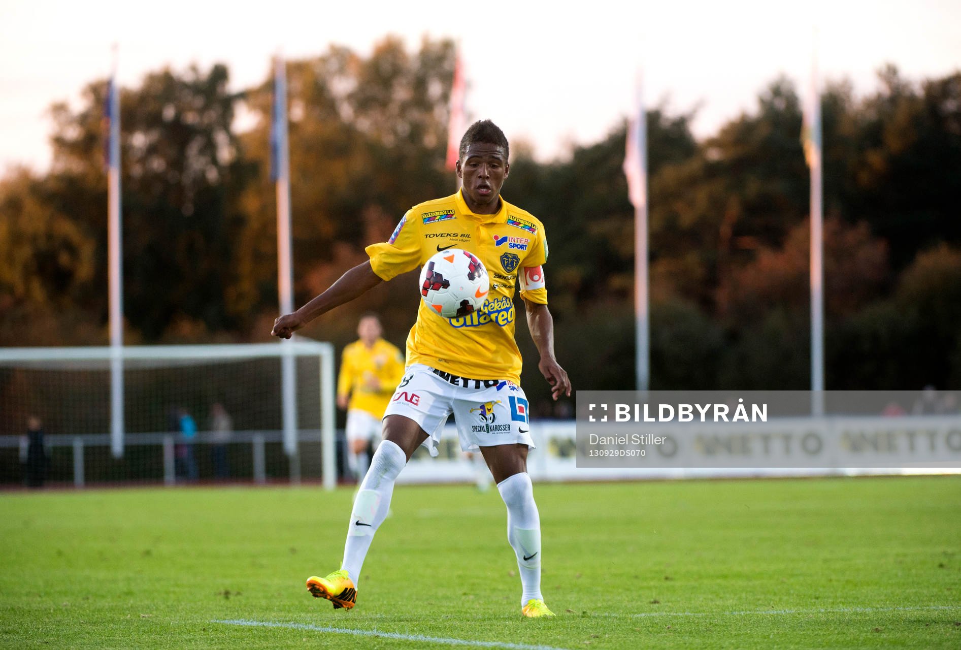 Falkenbergs Niclas Eliasson under fotbollsmatchen i Superettan mellan Falkenberg och Jönköping Södra 29 september 2013 i Falkenberg .