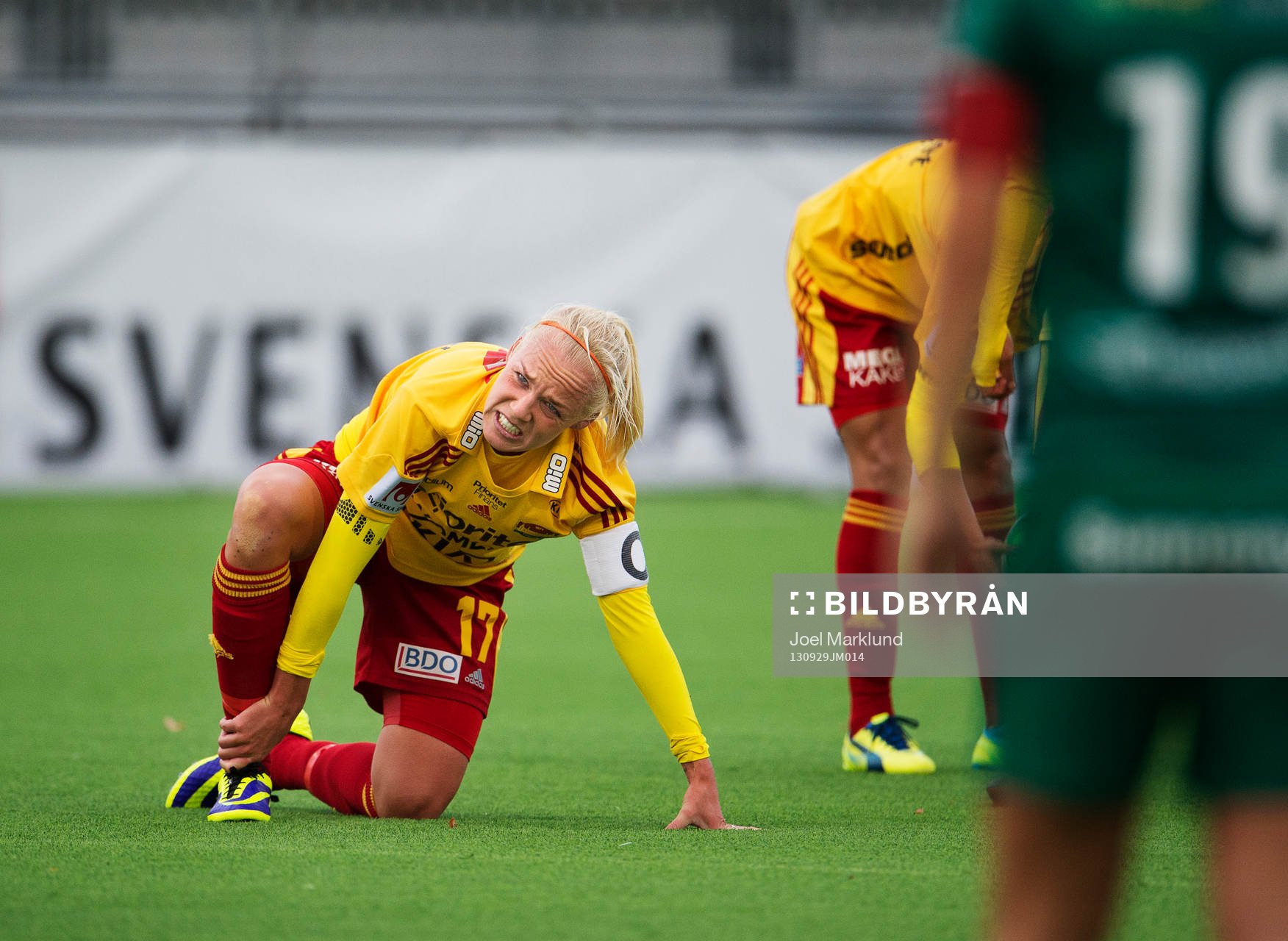 Tyresös Caroline Seger grimaserar