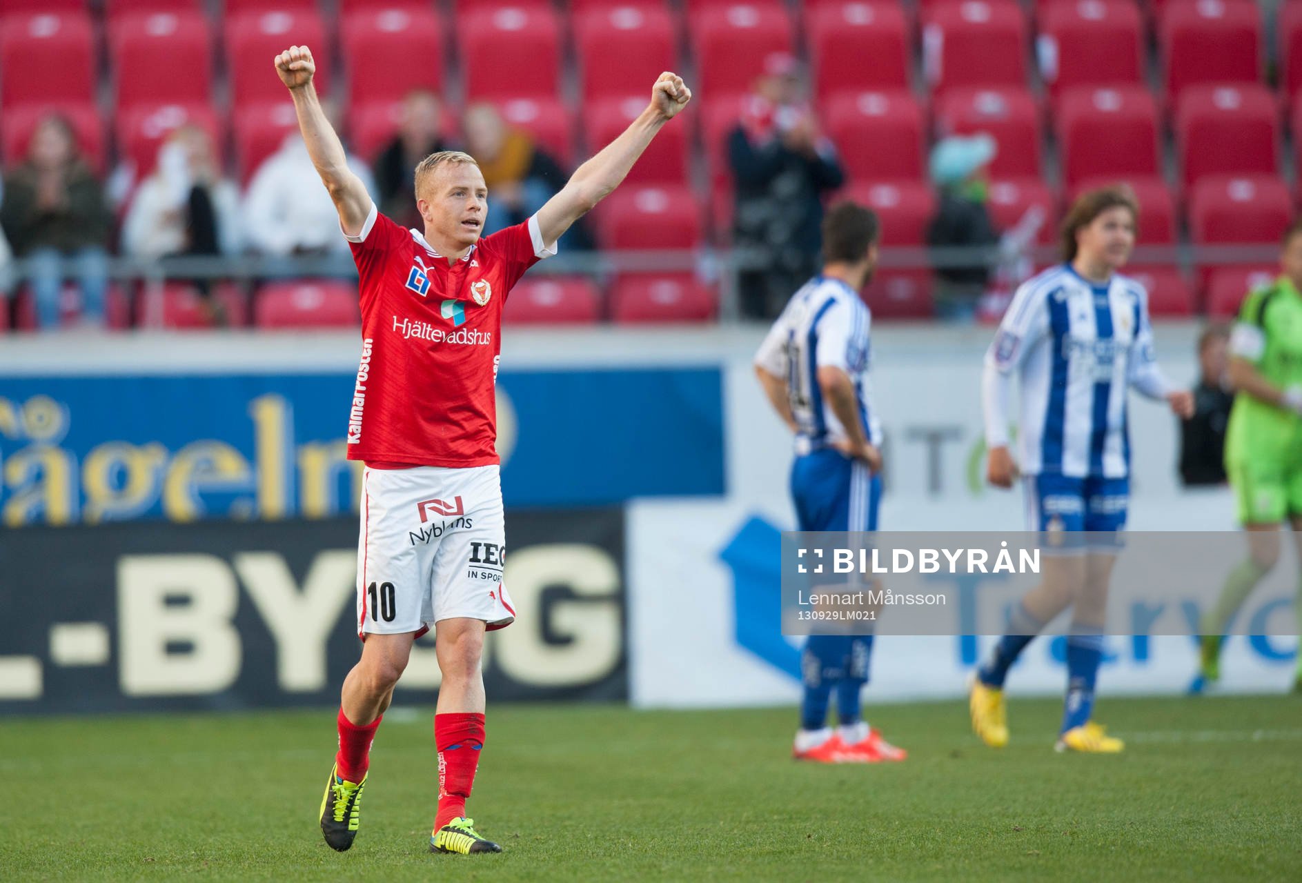 Fotboll, allsvenskan, Kalmar - IFK Göteborg: Slutsignal, Tobias Eriksson, Kalmar jublar i den allsvenska matchen mellan Kalmar och IFK Göteborg 29 september 2013.