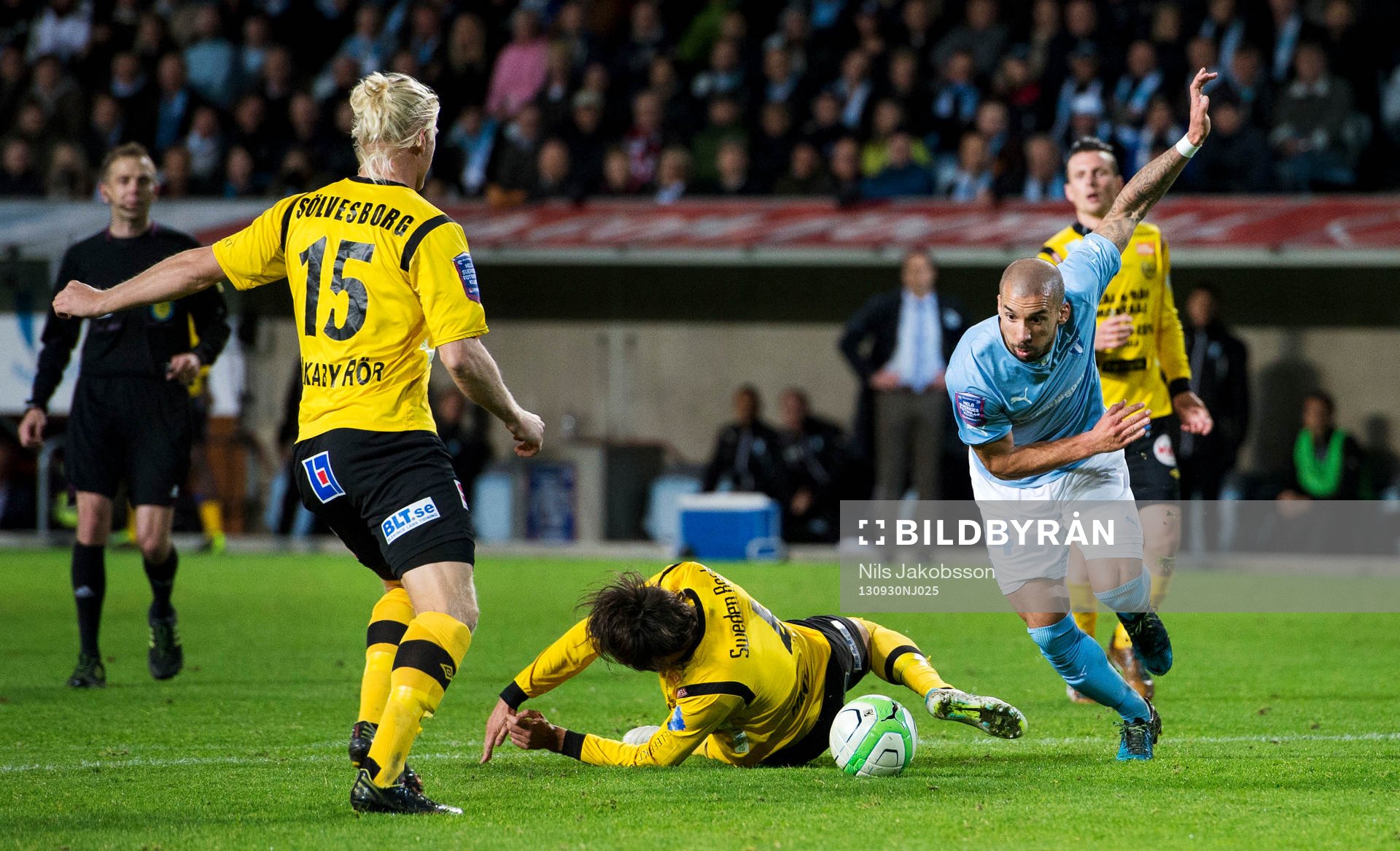 Malmös Guillermo Molins snubblar fram