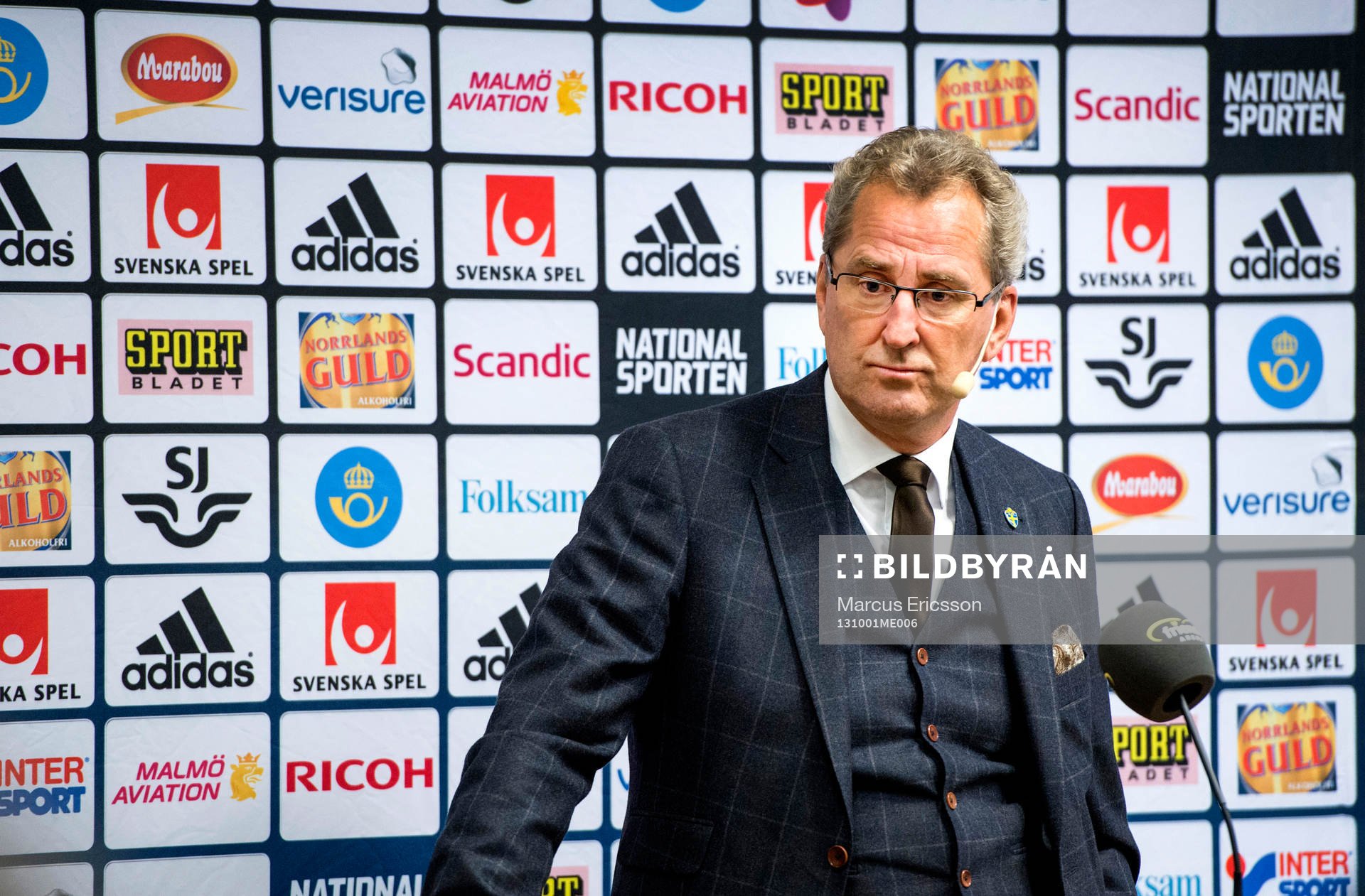 Presskonferens med förbundskaptenen Erik Hamrén
