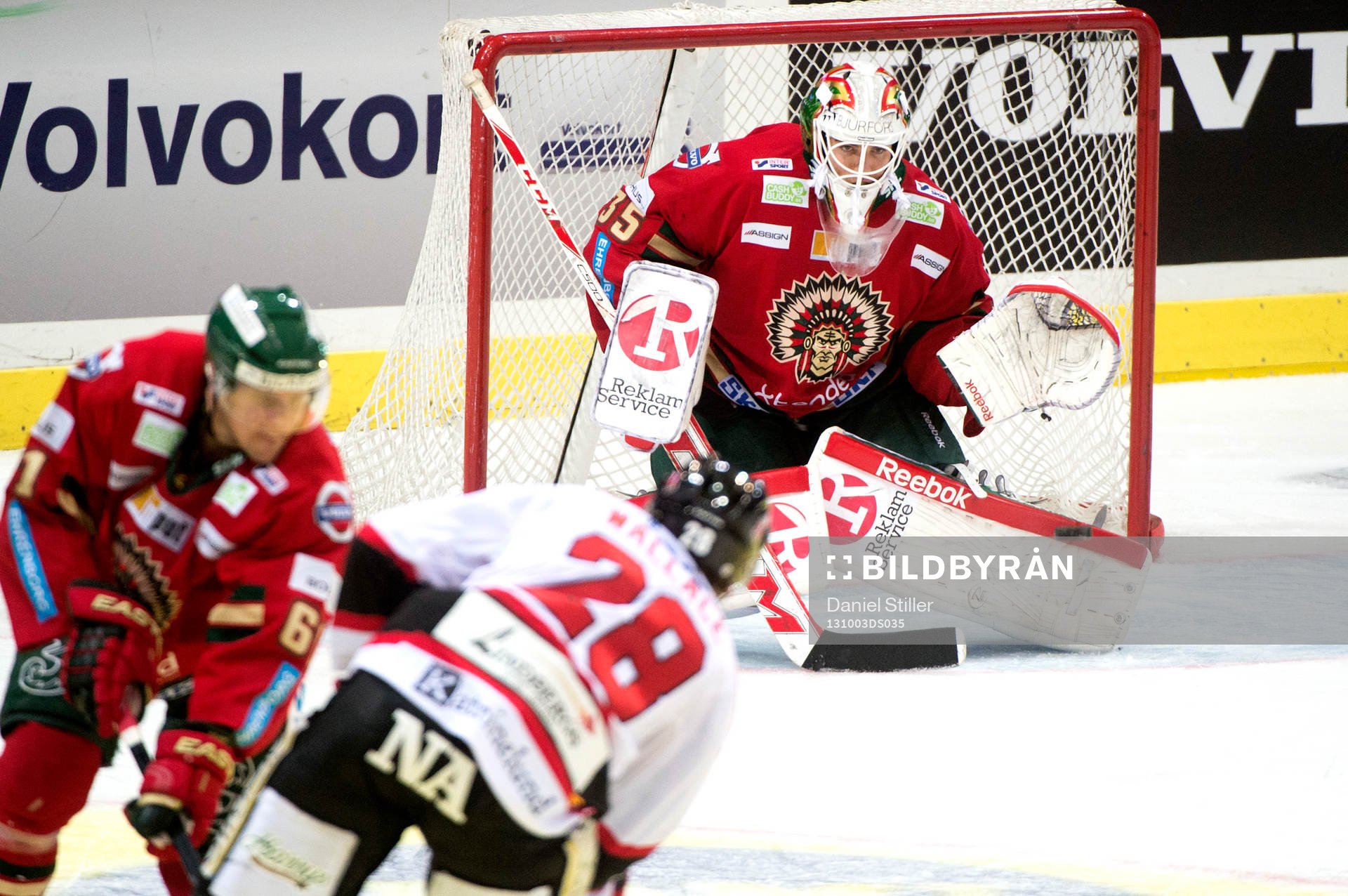 Frölundas målvakt Linus Fernström