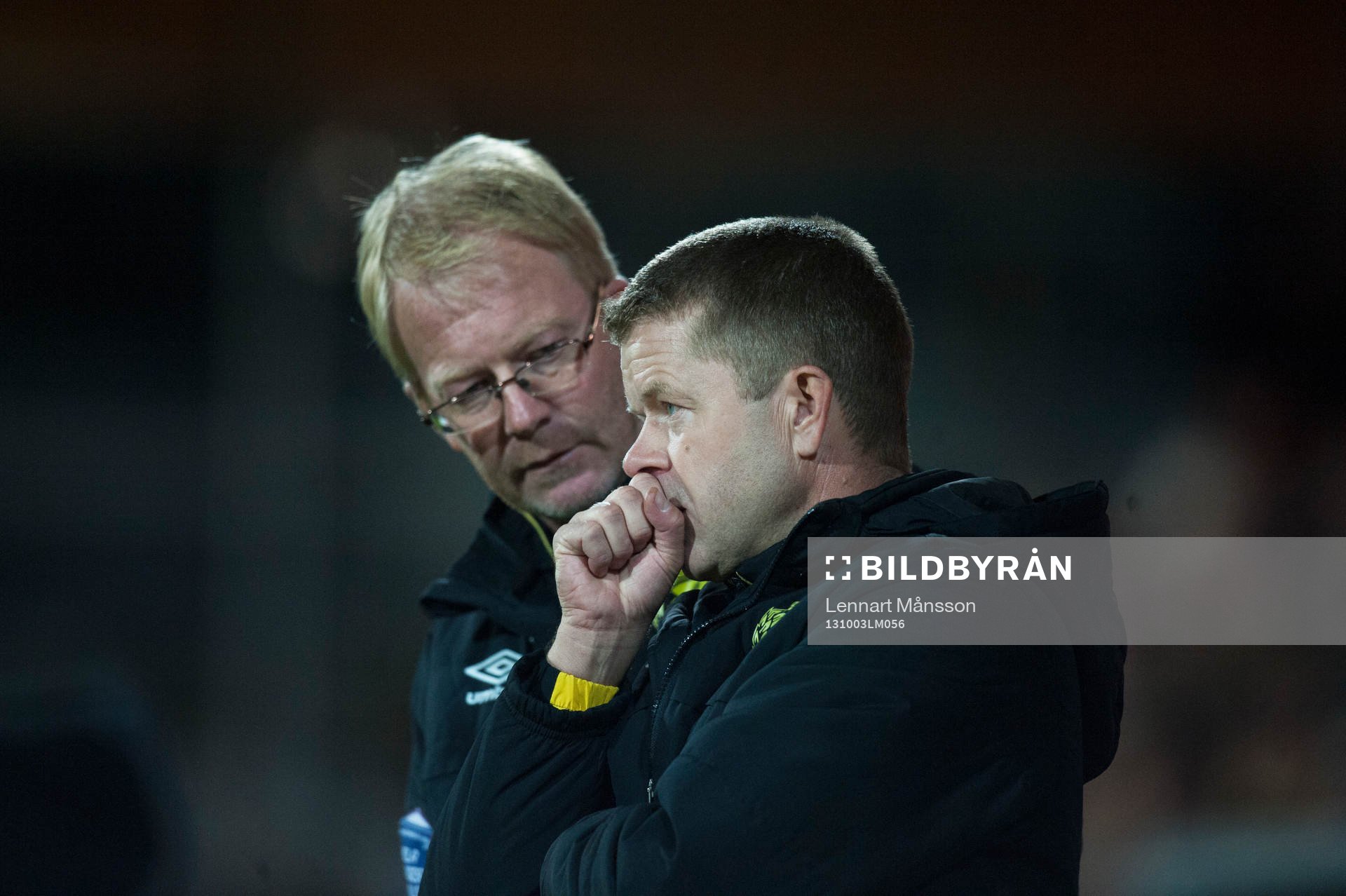    Mjällbys tränare Lars Jacobsson och Anders Torstensson  under fotbollsmatchen i allsvenskan mellan Mjällby och AIK 4 oktober 2013.