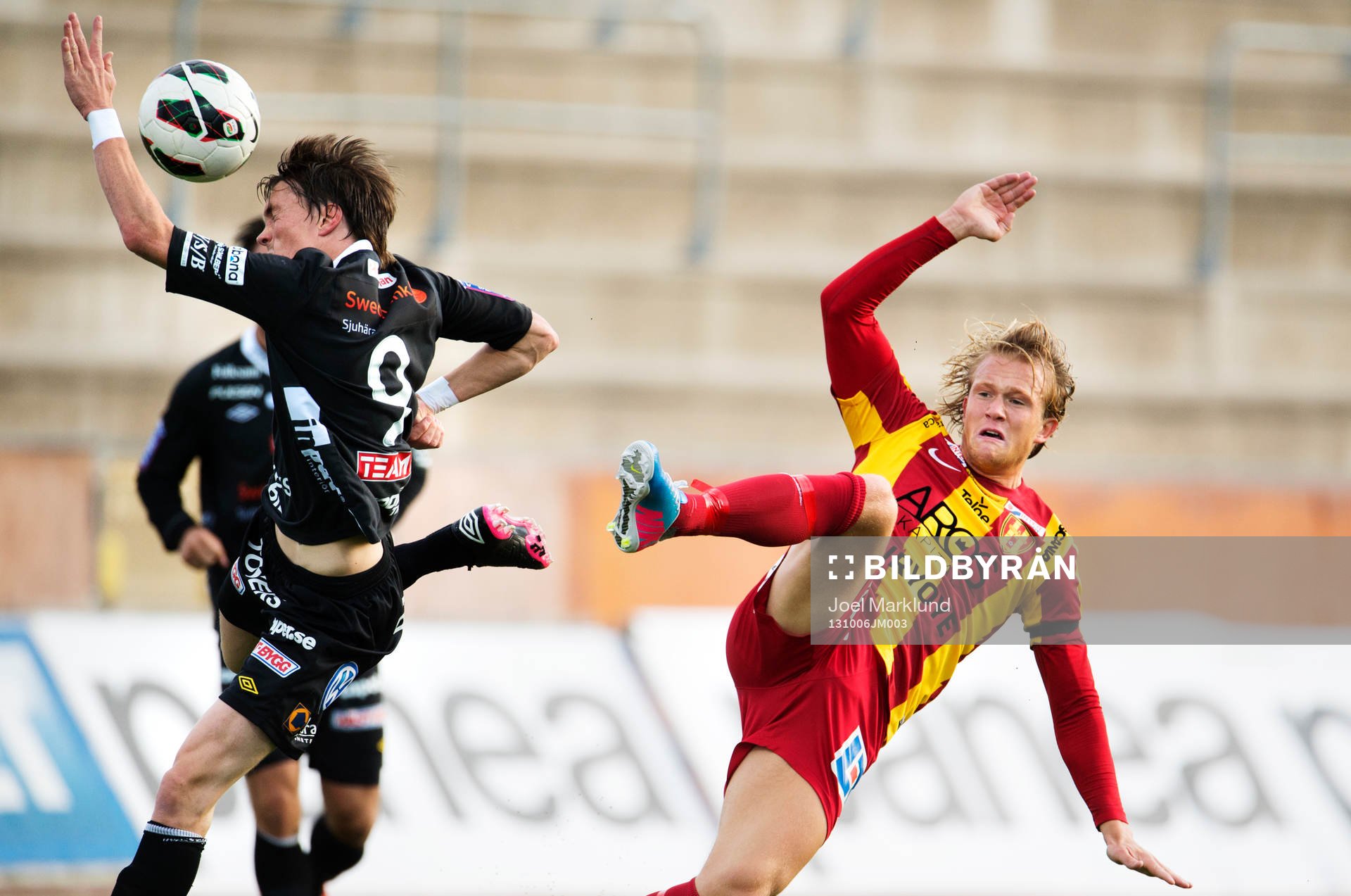Elfsborgs Lasse Nilsson och Syrianskas Anders Bååth