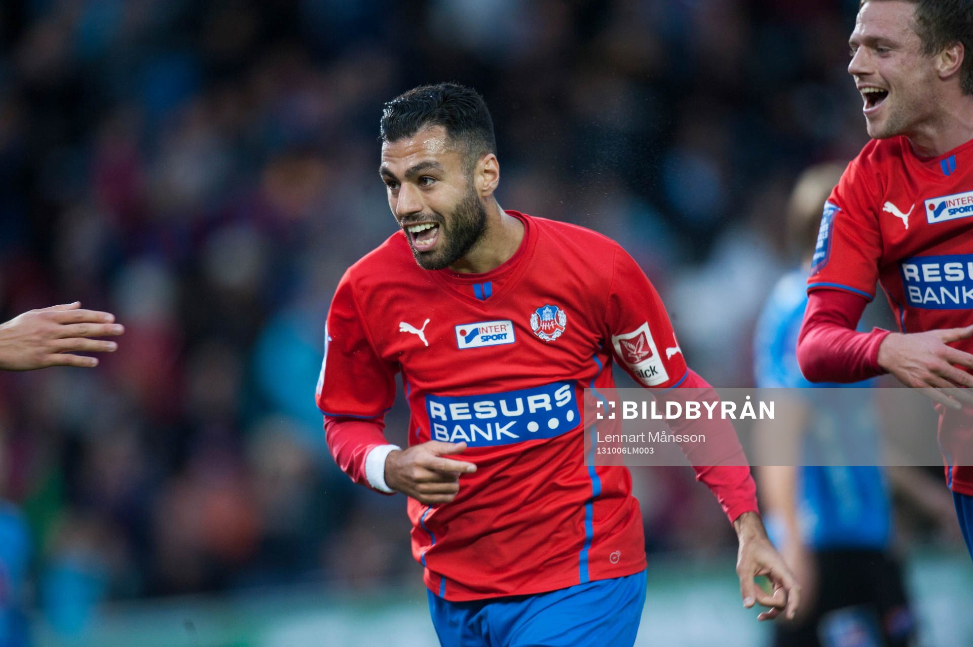 Helsingborgs Imad Khalili har gjort 2-0 och jublar i