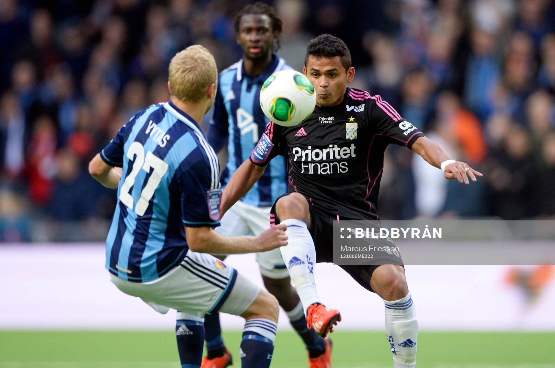 Djurgårdens Vytautas Andriuskevicius och IFK Göteborgs