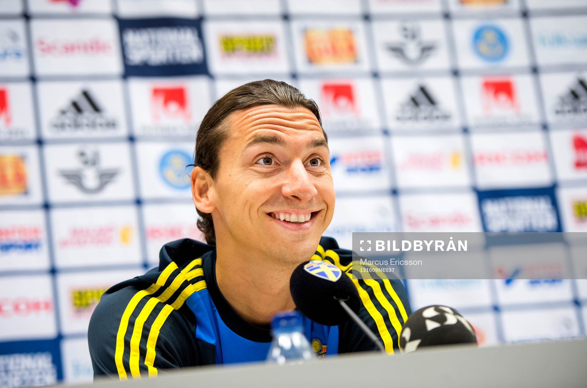 Presskonferens med Zlatan Ibrahimovic