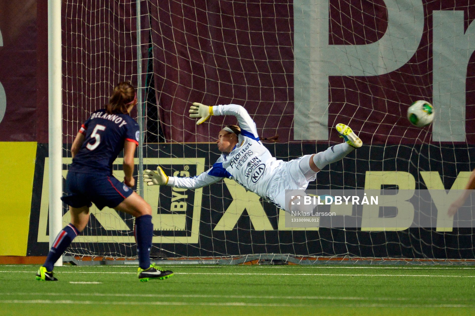Paris Saint-Germains Sabrina Delannoy, kvitterar till 1-1