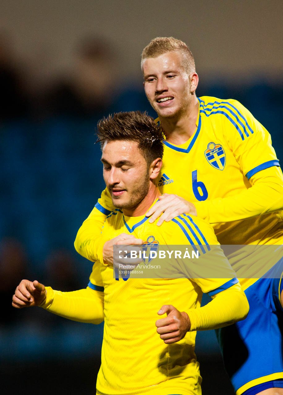 Sveriges Muamer Tankovic jublar