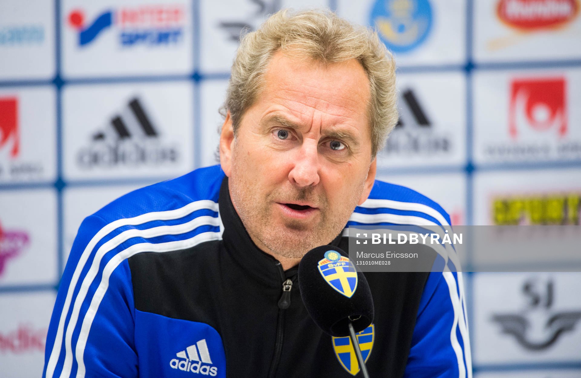 Presskonferens med förbundskaptenen Erik Hamrén