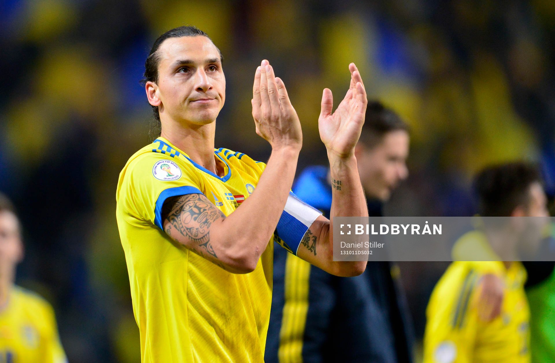Sveriges Zlatan Ibrahimovic tackar publiken