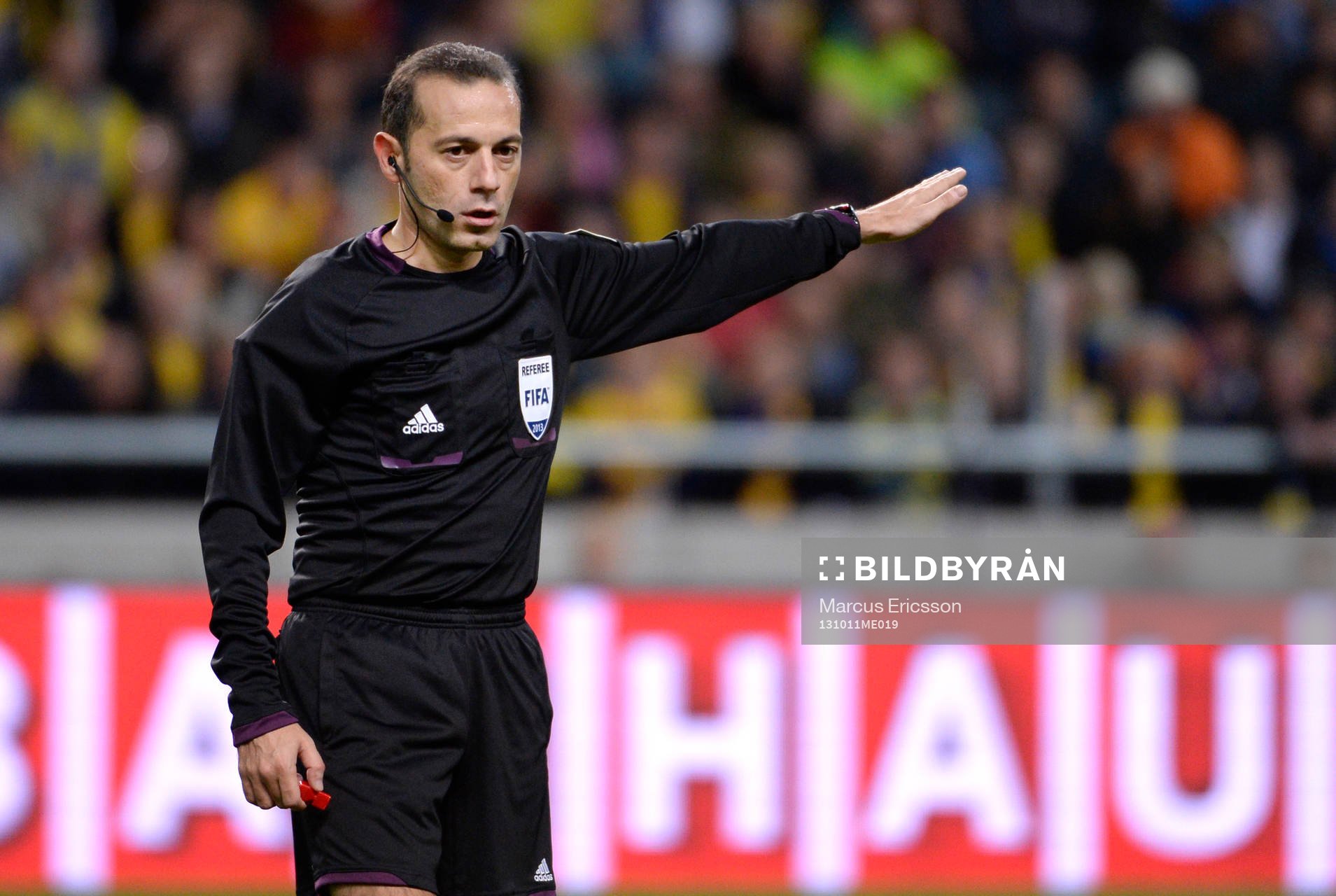 Domare Cüneyt Cakir
