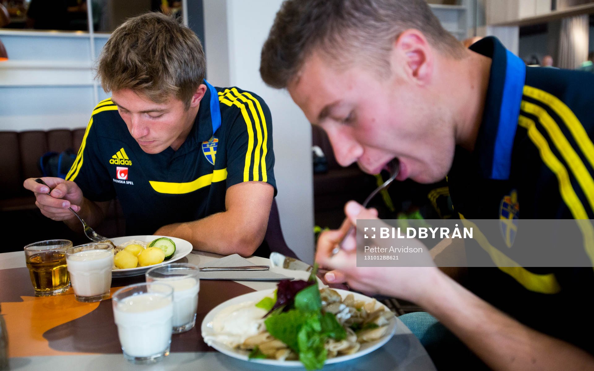 Bilder bakom kulisserna från P18s EM-kvalet