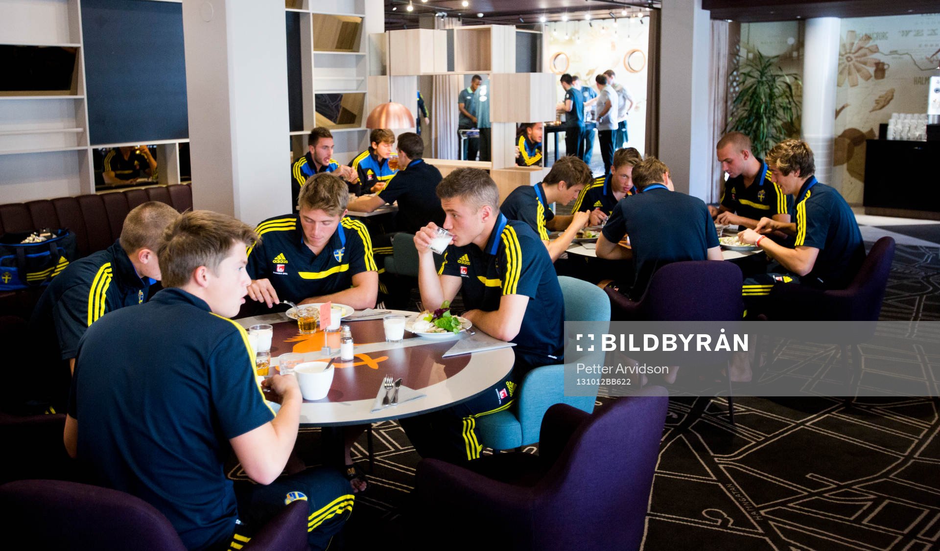 Bilder bakom kulisserna från P18s EM-kvalet