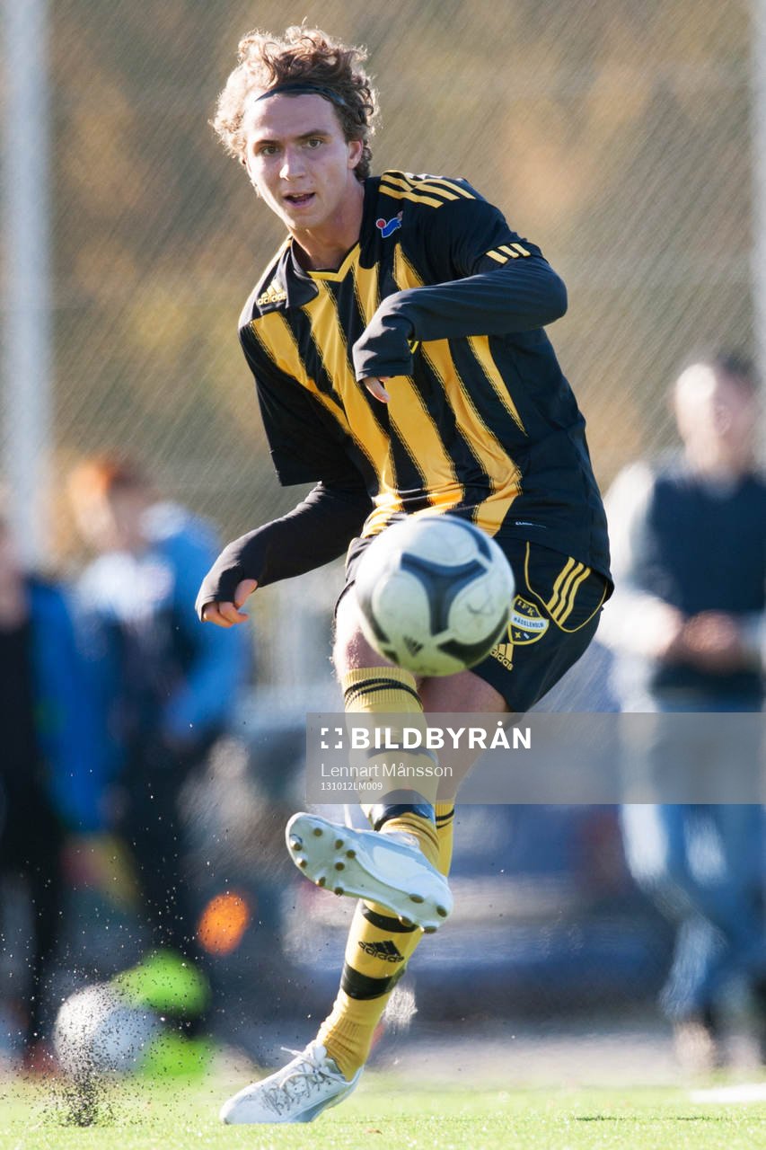 Fotboll, kval till juniorallsvenskan, IFK Hässleholm - Hässleholms IF 3-1: Gustav Johannesson, IFK Hässleholm