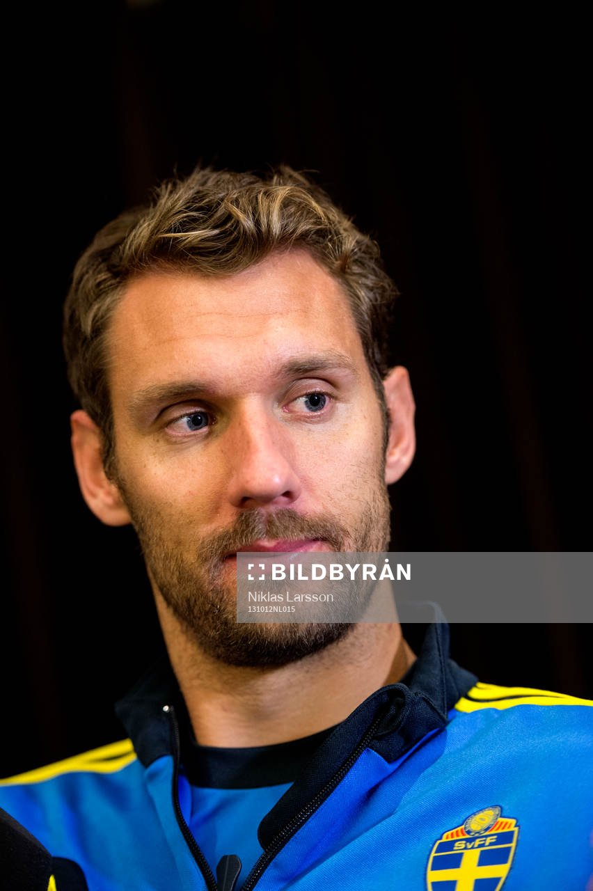 Andreas Isaksson, Sverige