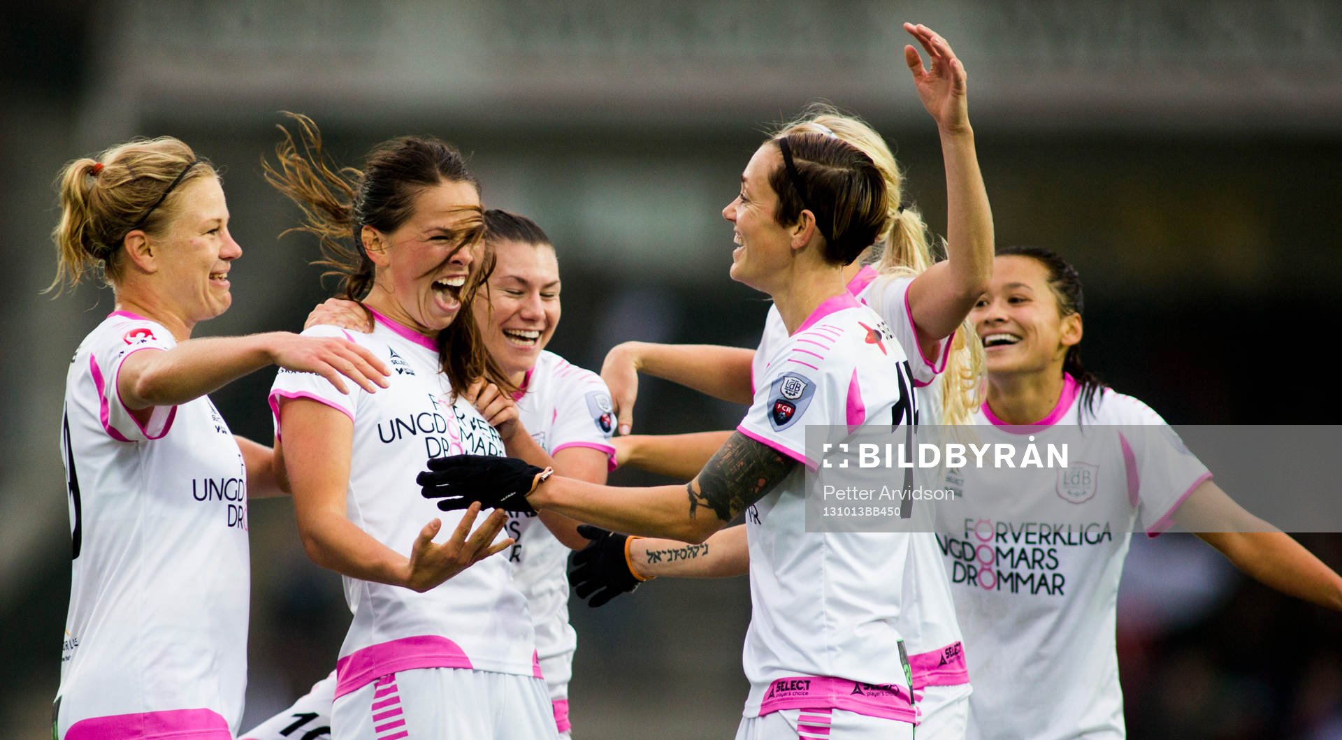 LdB Malmös Sara Björk Gunnarsdottir nickar in 2-0 och