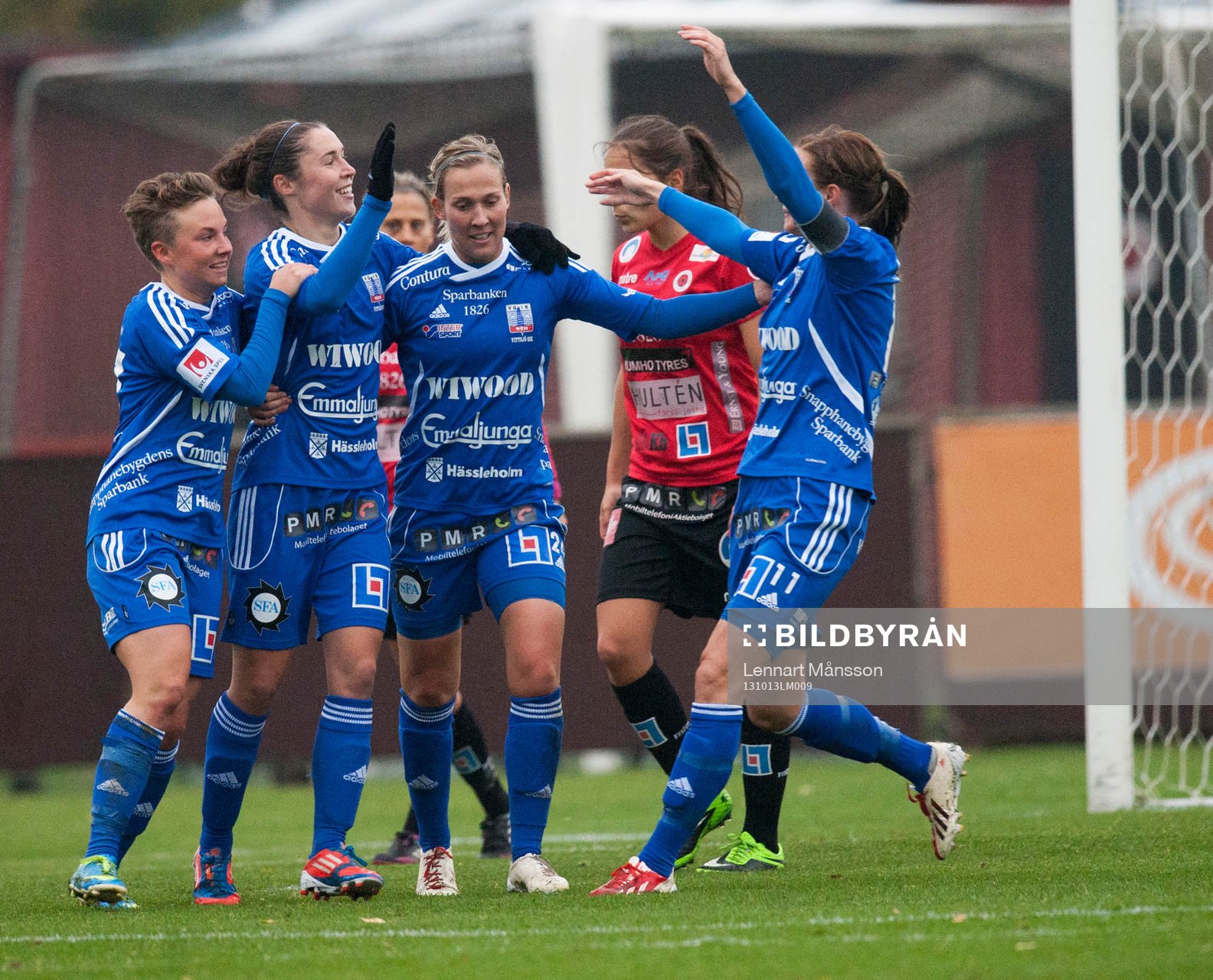 Vittsjös Jane Ross kvitterar till 1-1 i matchen i