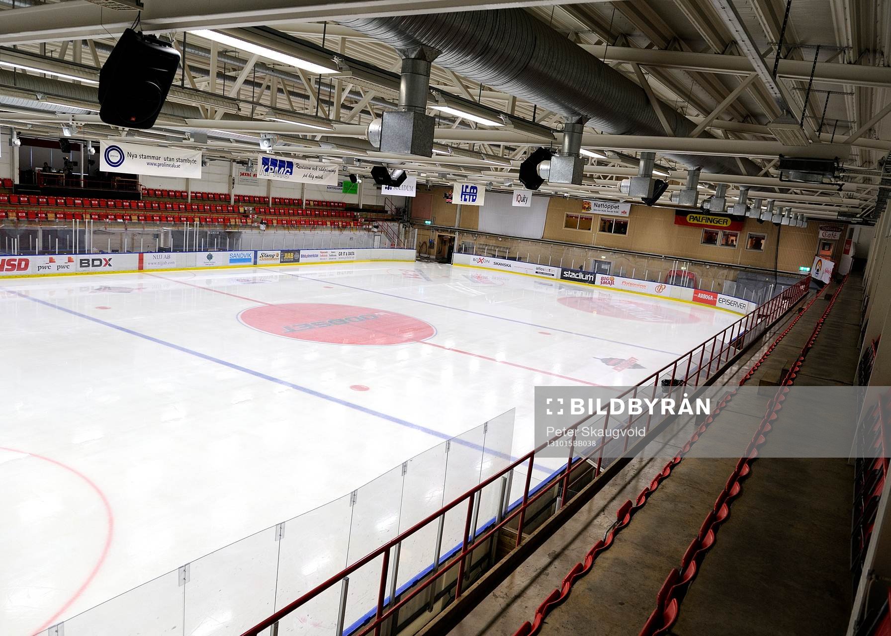 Arena Polarica innan ishockeymatchen i Hockeyallsvenskan