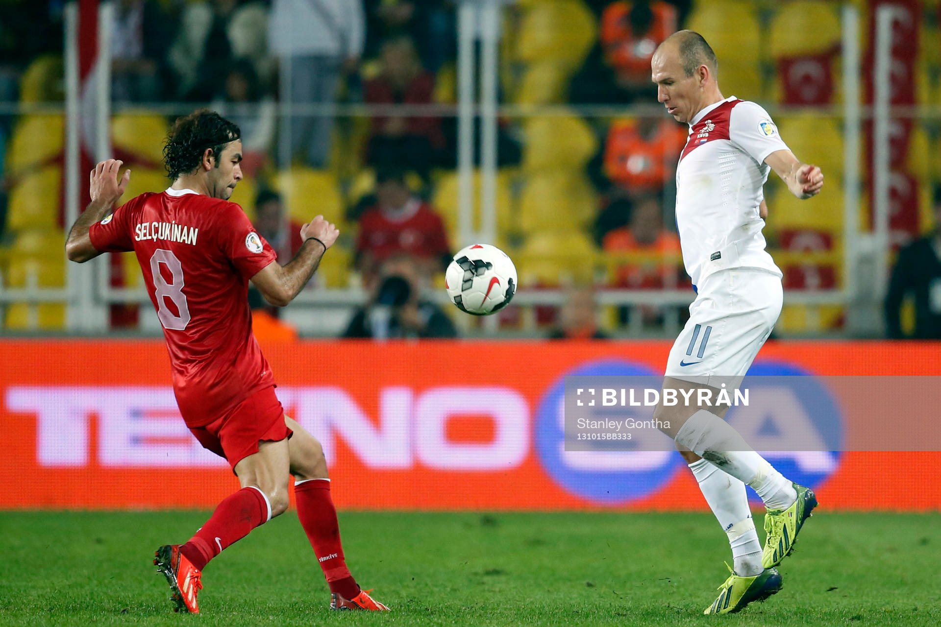 ISTANBUL,  Sukru Saracoglu Stadion, 15-10-2013 WK