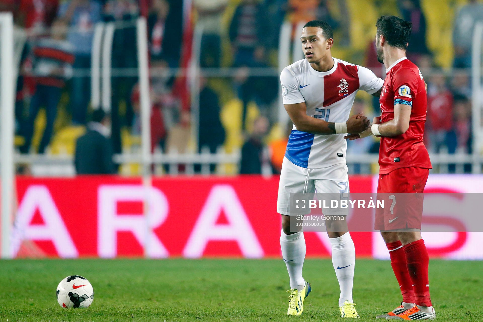 ISTANBUL,  Sukru Saracoglu Stadion, 15-10-2013 WK