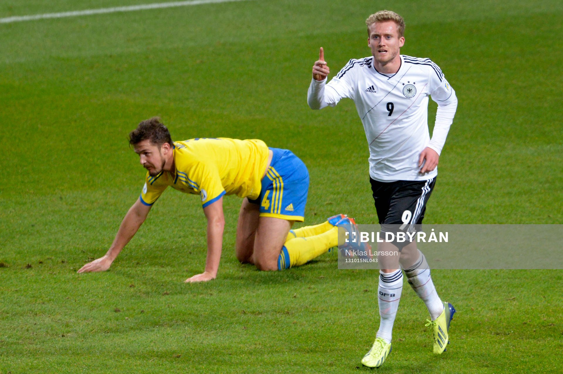 Sveriges Per Nilsson och Tysklands André Schürrle