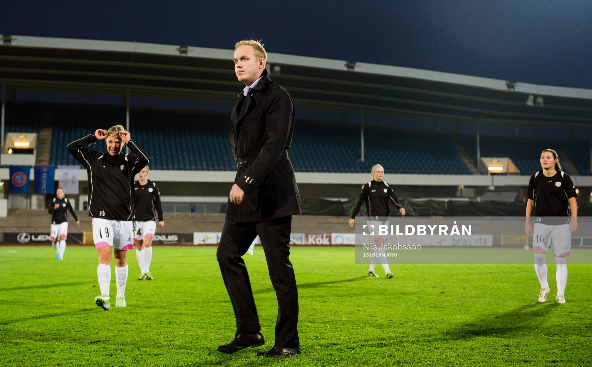 LDB Malmös tränare Jonas Eidevall innan fotbollsmatchen i