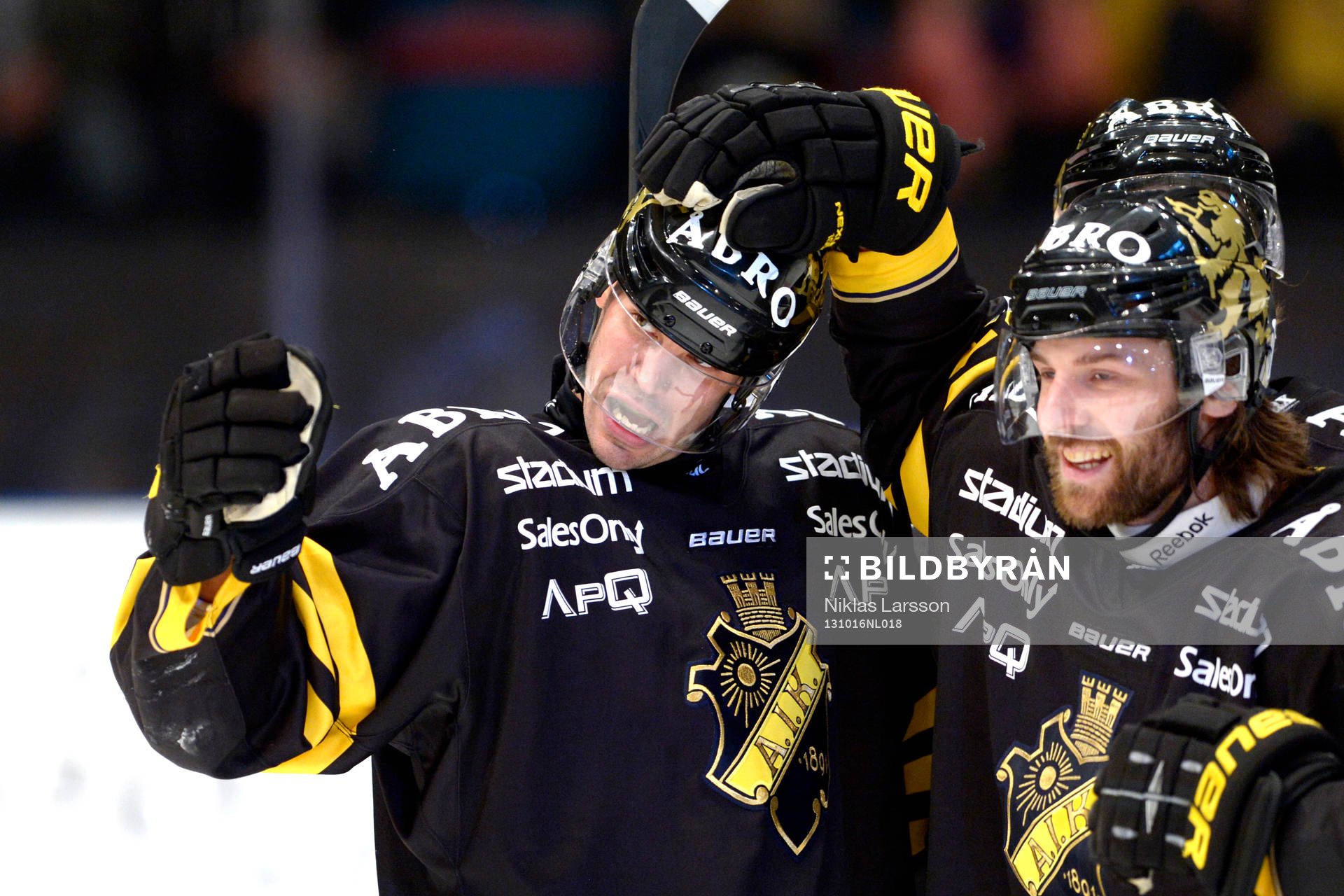 s Björn Melin gratuleras