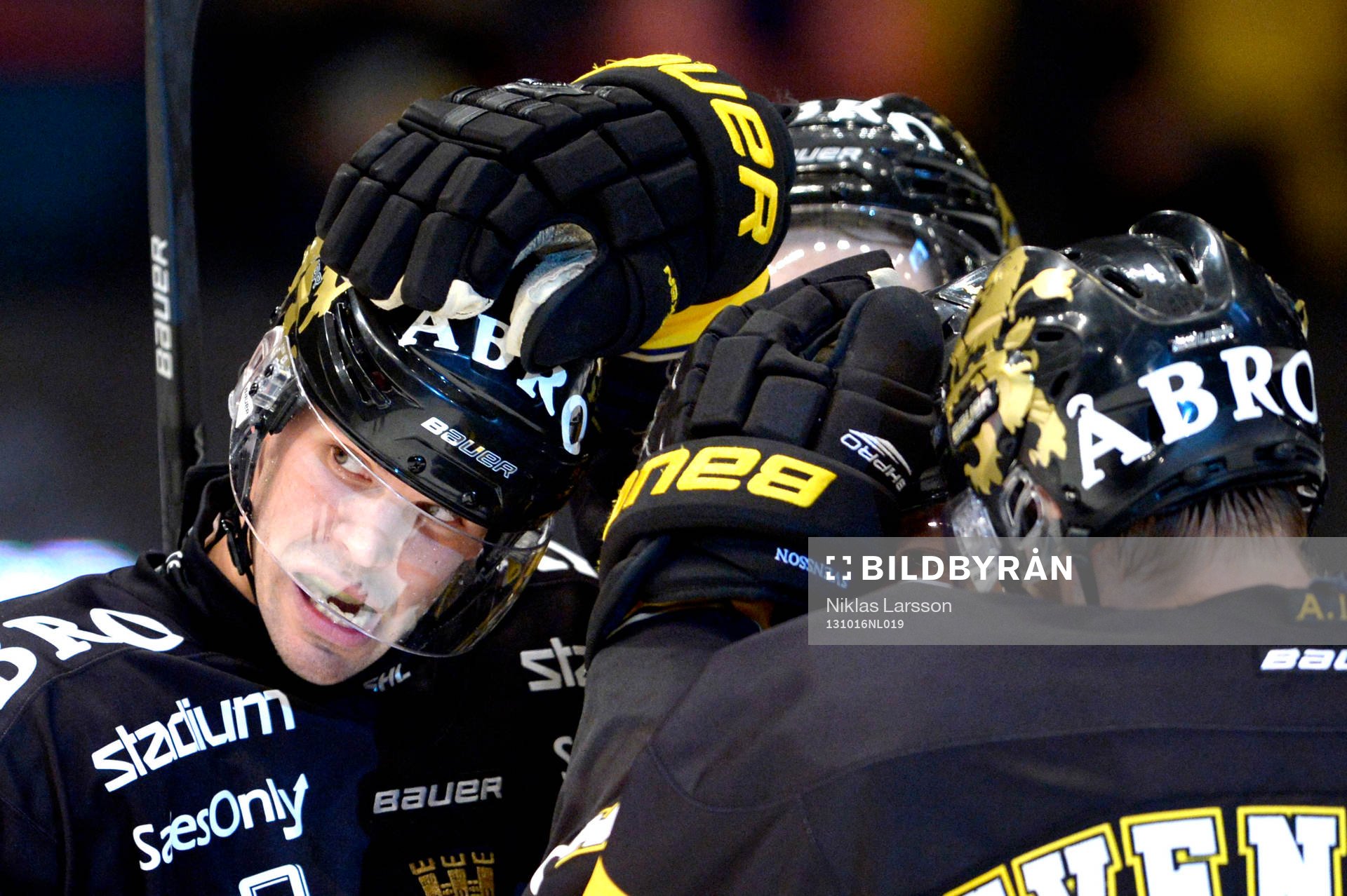 s Björn Melin gratuleras