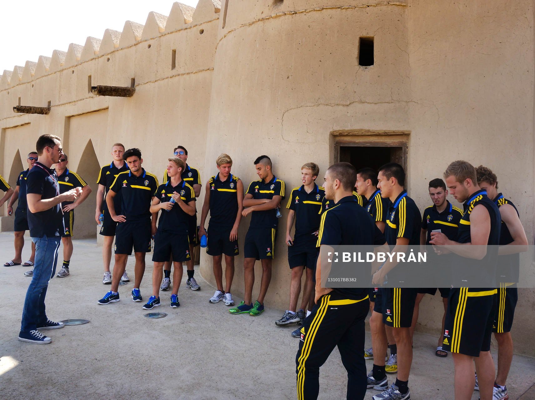 det svenska U17-landslaget på utflykt i till Al Jahili