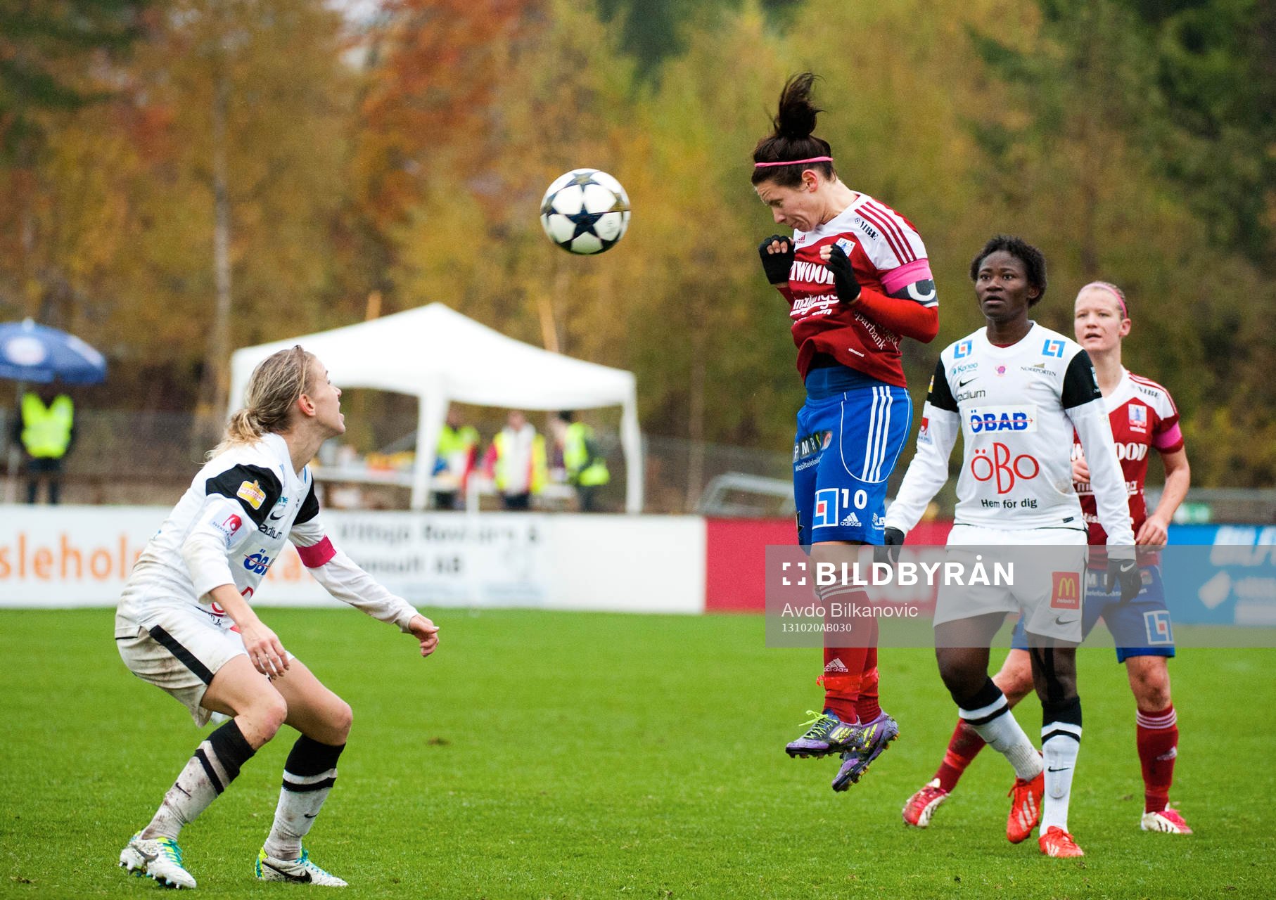 Vittsjös Johanna Anderssonunder damallsvenska matchen