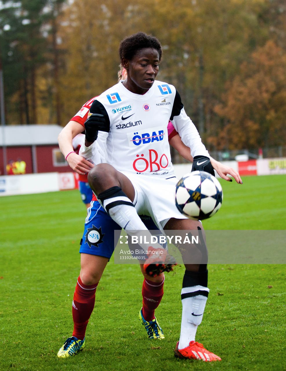 Örebrs  Sarah Mitchael