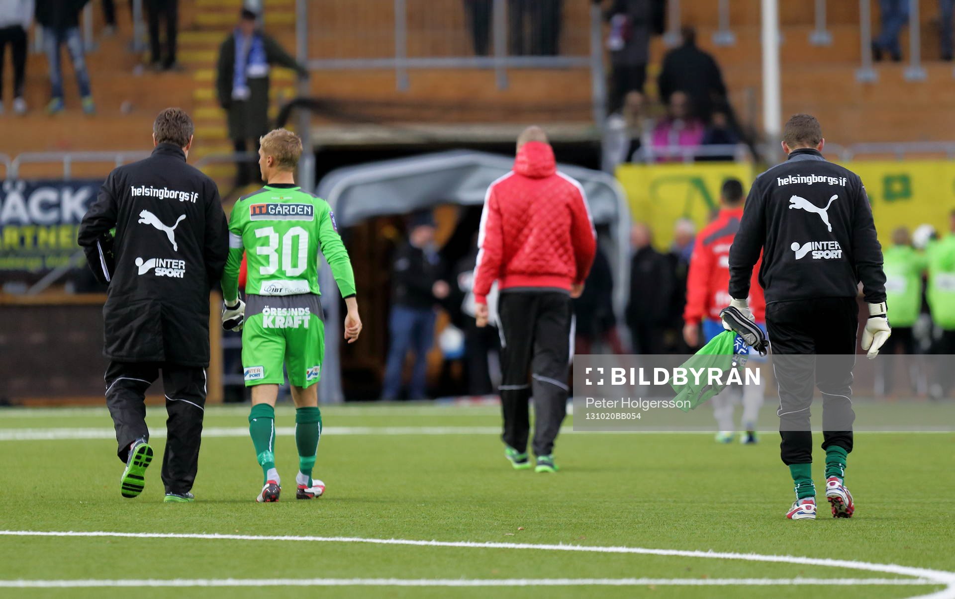 Besviken Helsingborgs tränare Roar Hansen och Pär Hansson