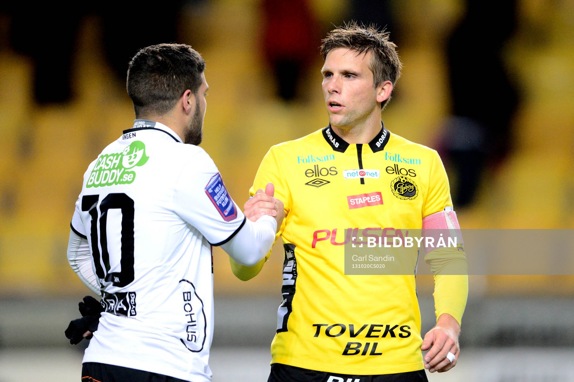 Häckens Moestafa El Kabir tackar Elfsborgs Anders Svensson