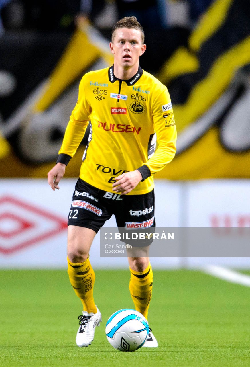 Elfsborgs Anton Lans med bollen