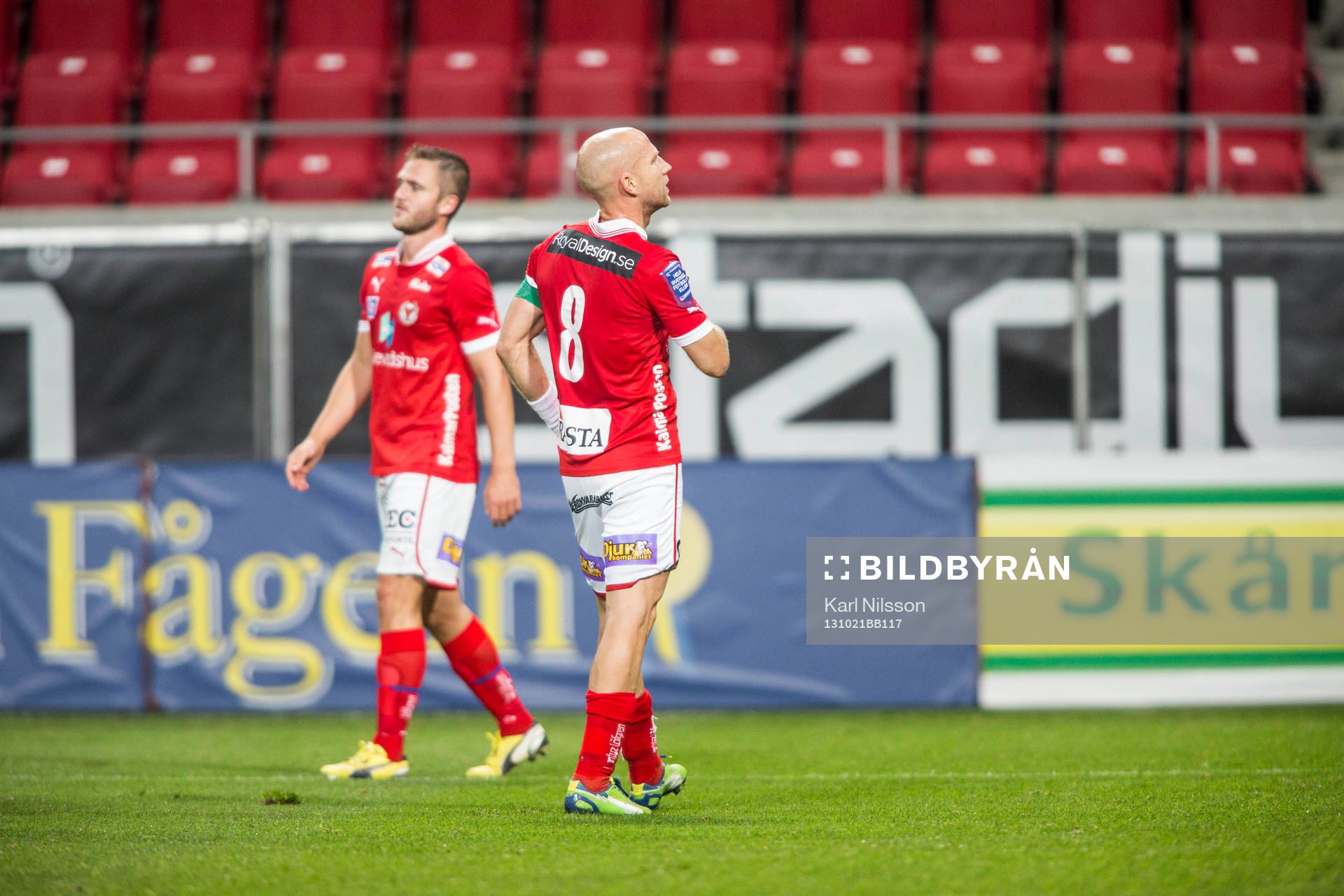 Fotboll, Allsvenskan, Kalmar FF - Djurgården IF FF:  Henrik Rydström, Kalmar FF, tackar klacken