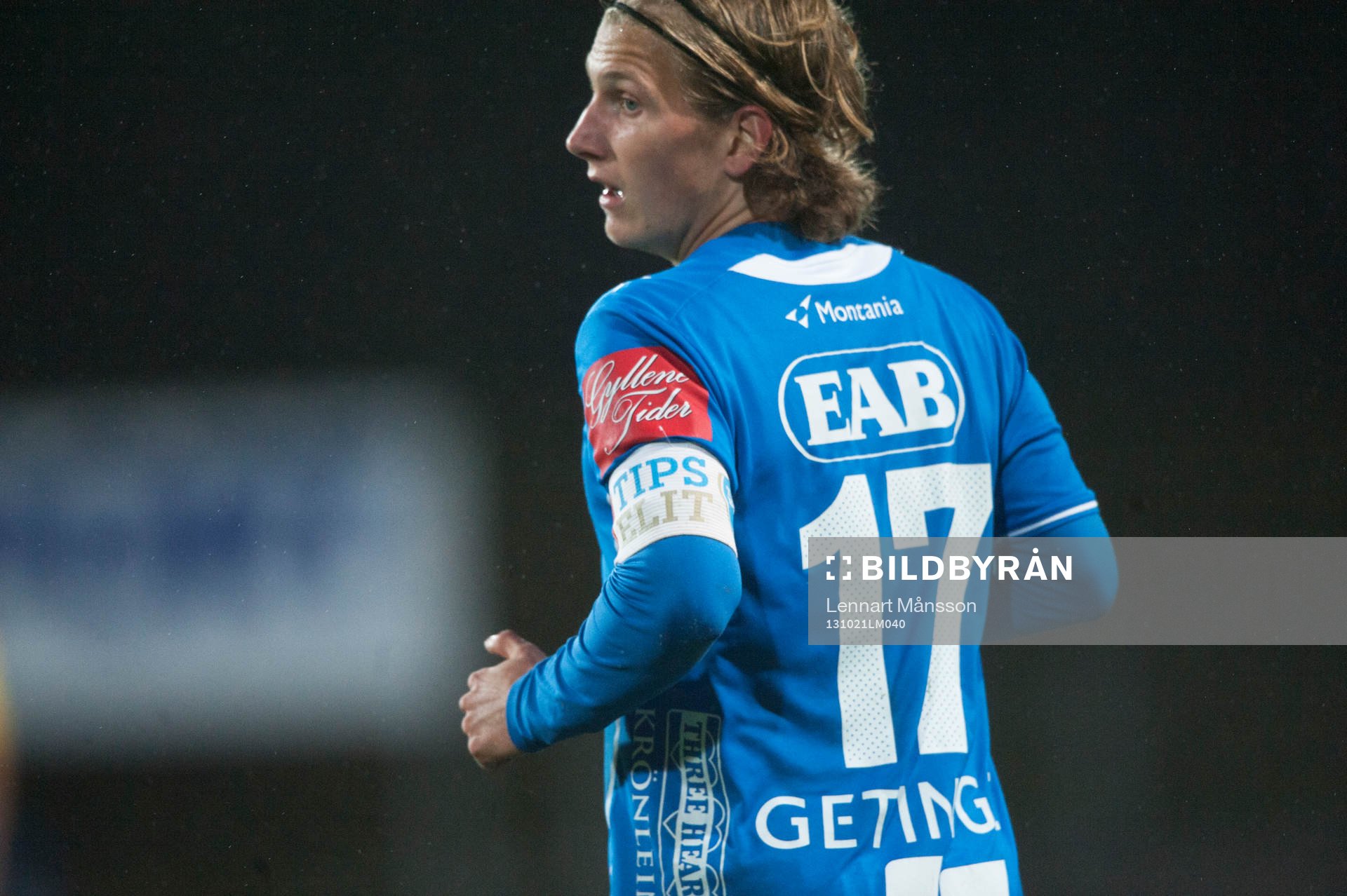 Halmstads Oliver Silverholt med Tipselit-bindeln i