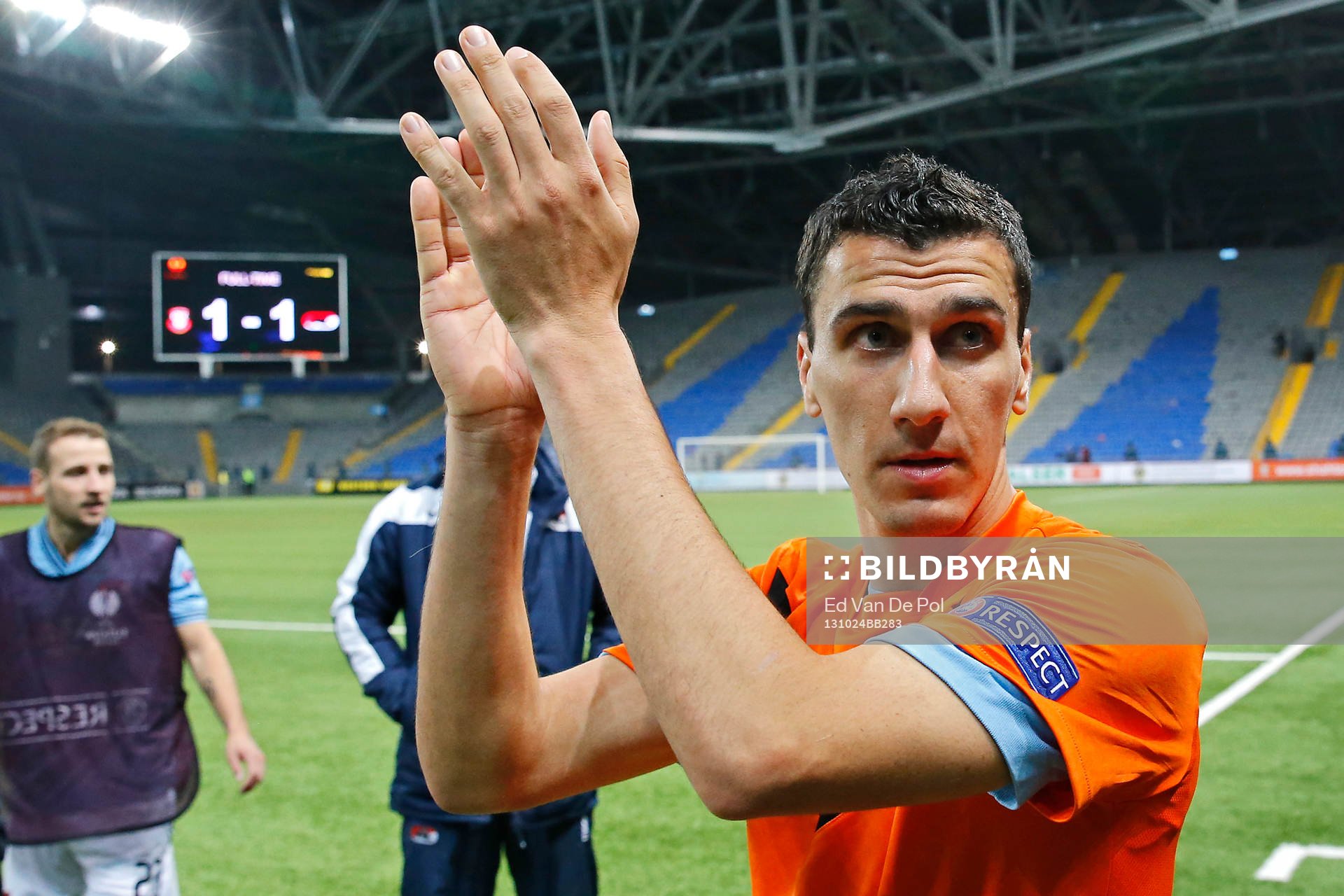  KAZACHSTAN - 24-10-2013 - Europa League, FC Shakhter Karagandy - AZ, Astana Arena, 1-1, AZ speler Maarten Martens.