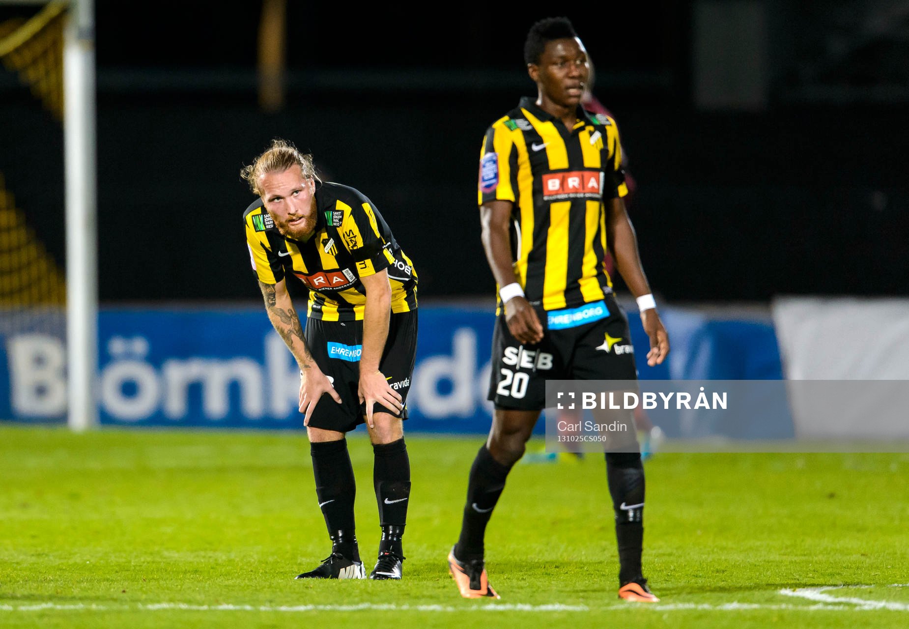 Häckens Emil Wahlström och Dominic Chatto deppar