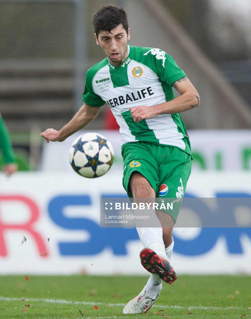 Hammarbys Nahir Besara i matchen i Superettan mellan