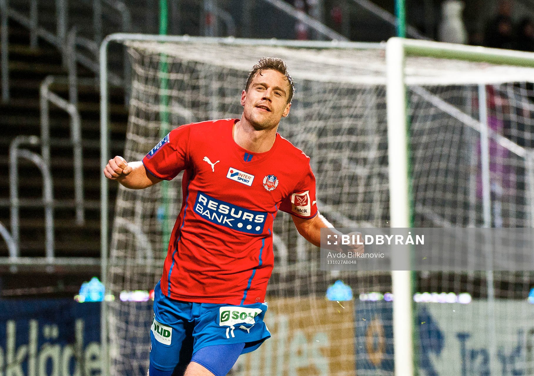 Helsingborgs Arnor Smarason jublar