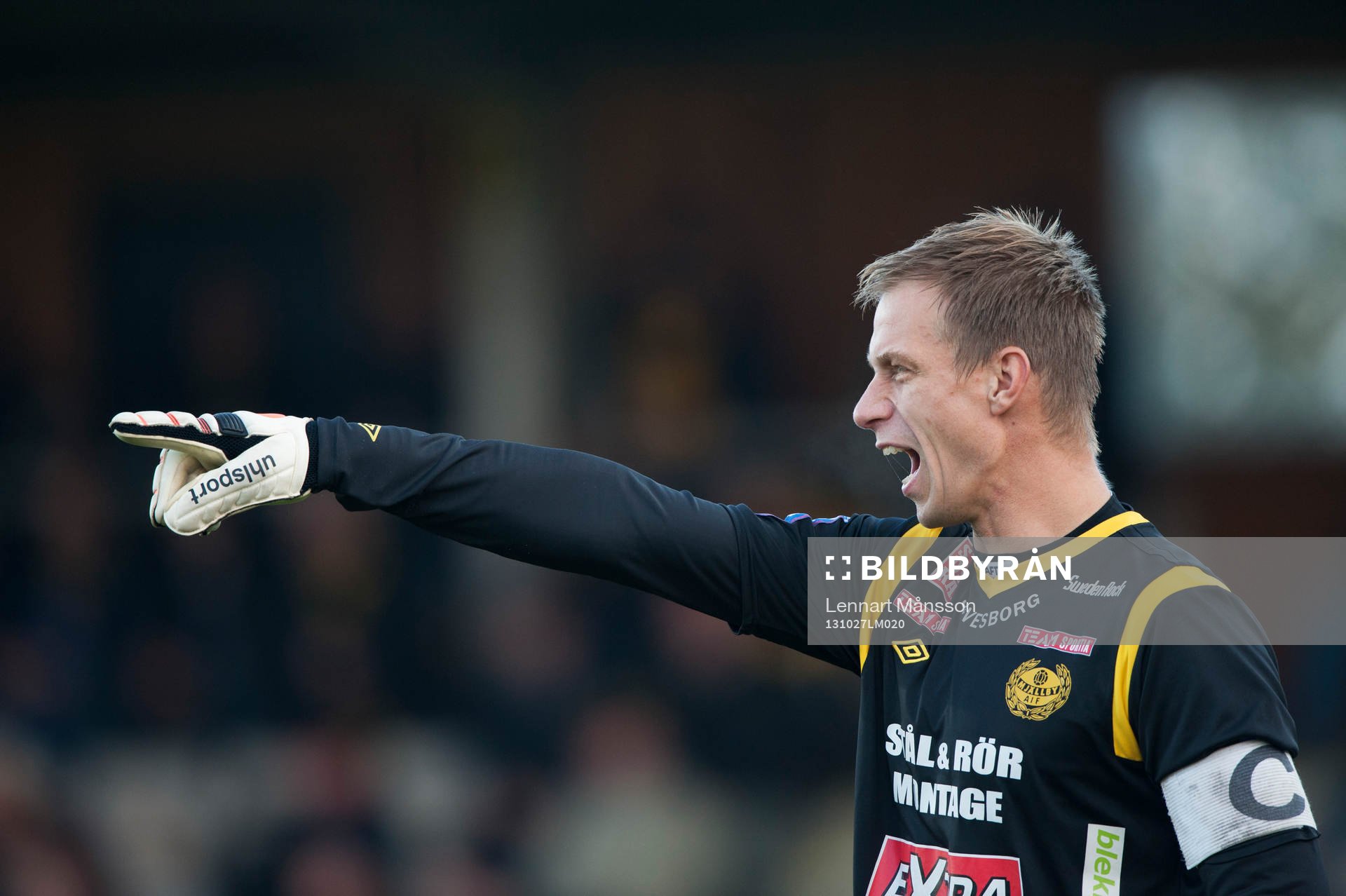  Mjällbys målvakt Mattias Asper  i den allsvenska matchen mellan Mjällby och IFK Göteborg 27 oktober 2013.