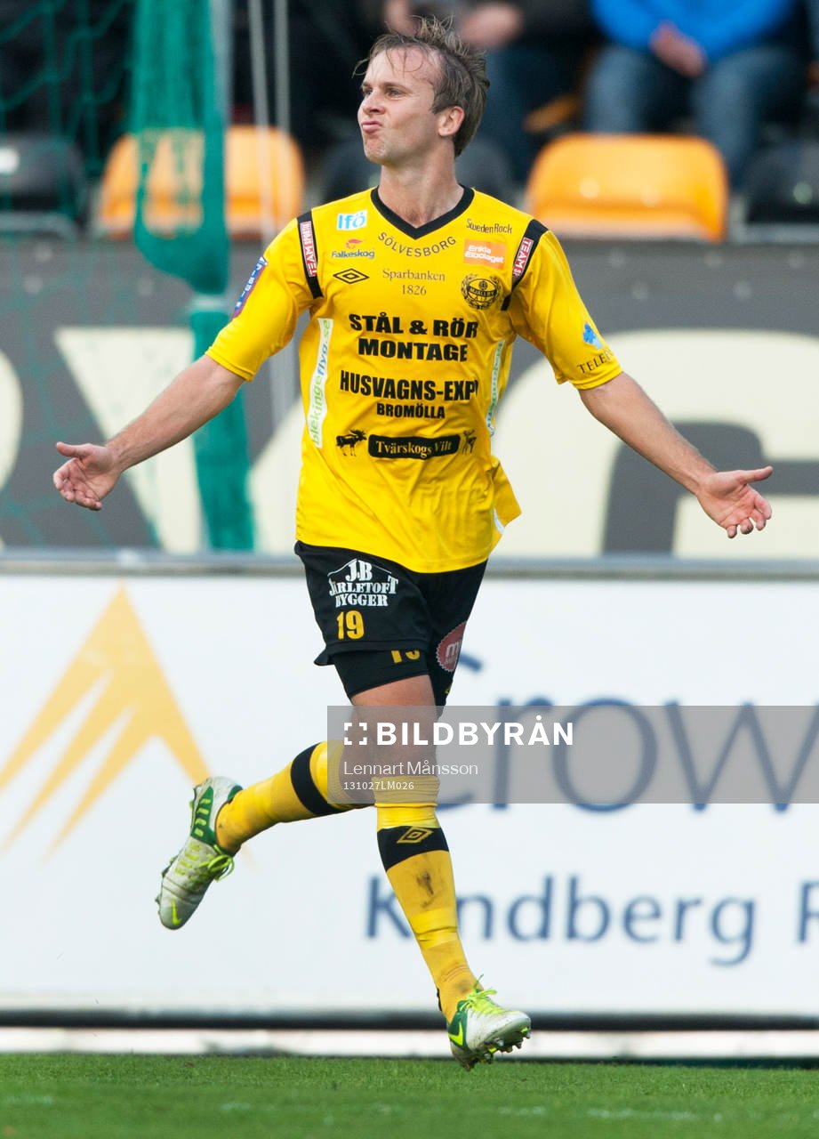 Mjällbys  Craig Henderson 1-0  i