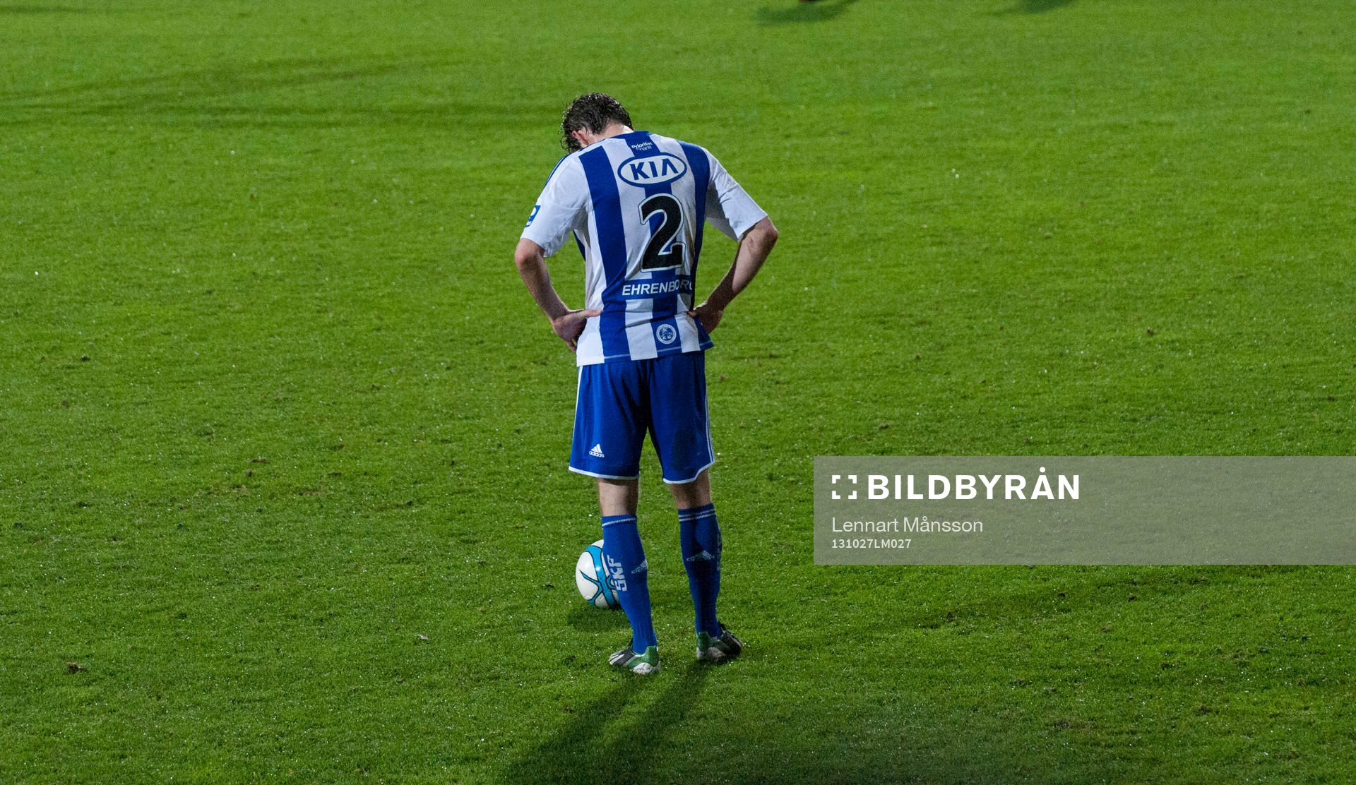 Matchen är slut och IFK Göteborgs Emil Salomonsson deppar