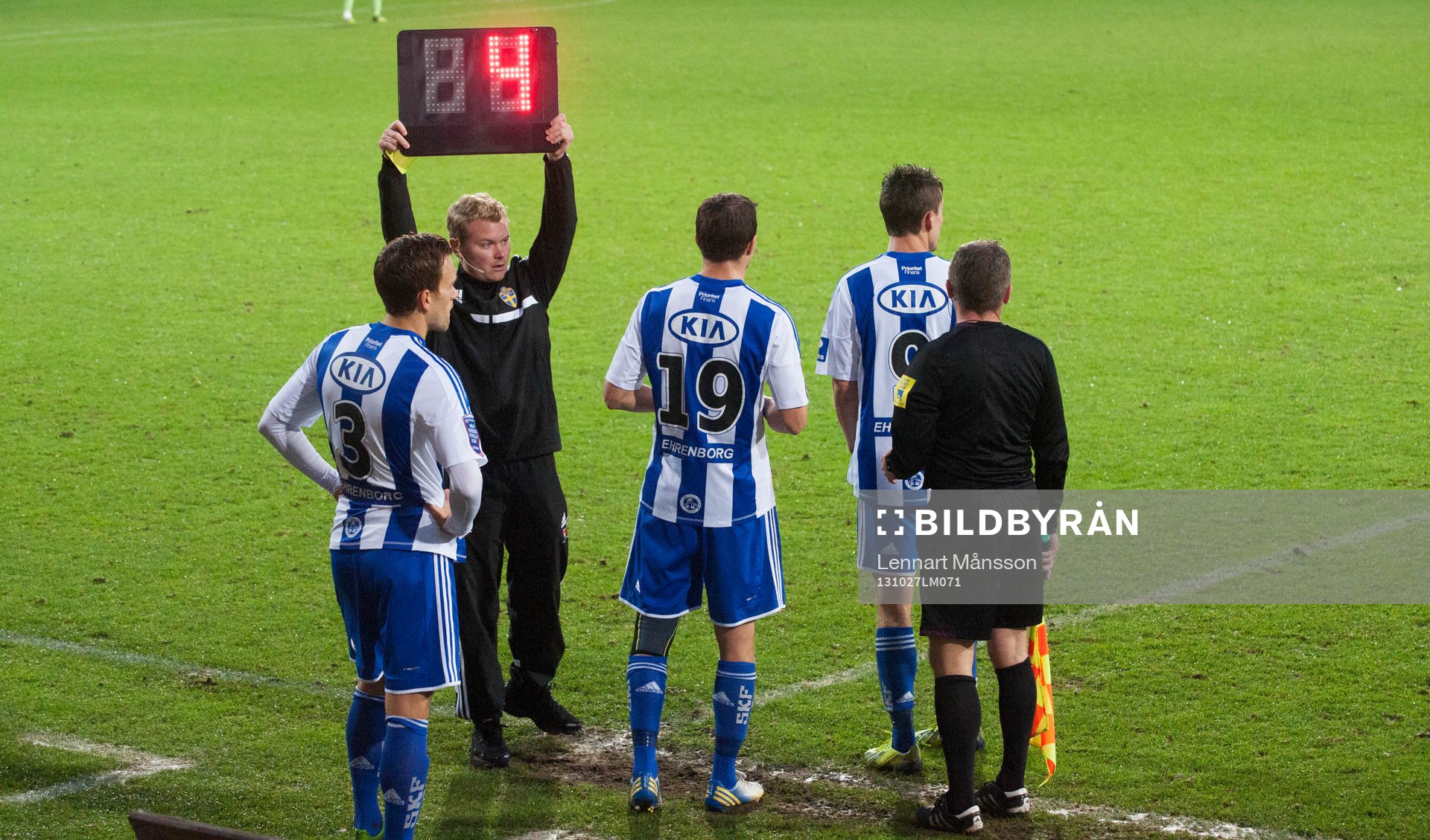 Byte, IFK Göteborg byter spelare och fjärdedomaren